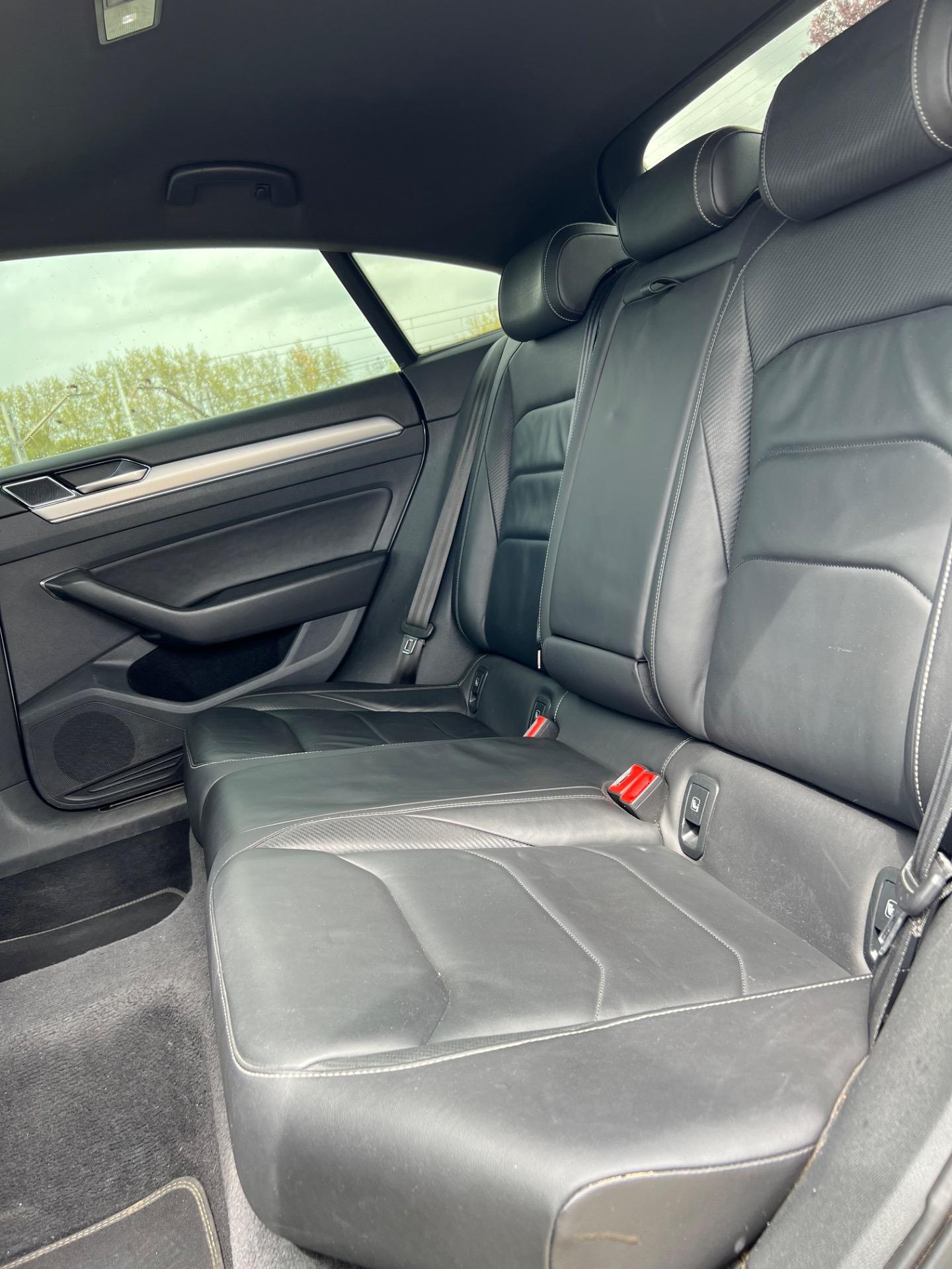 Foto 7 de Cambio Volkswagen Arteon 2.0TDI 150cv DSG7