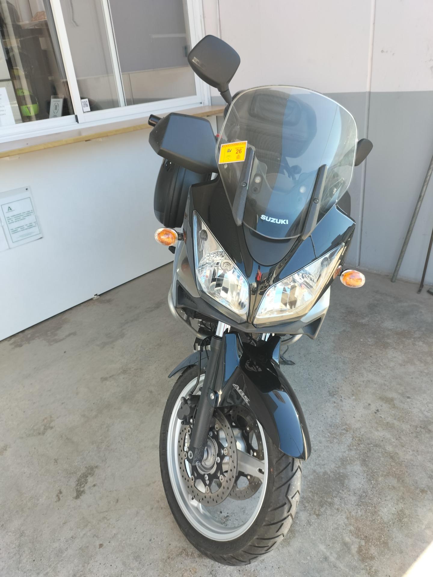 Foto 2 de Moto por furgo camper