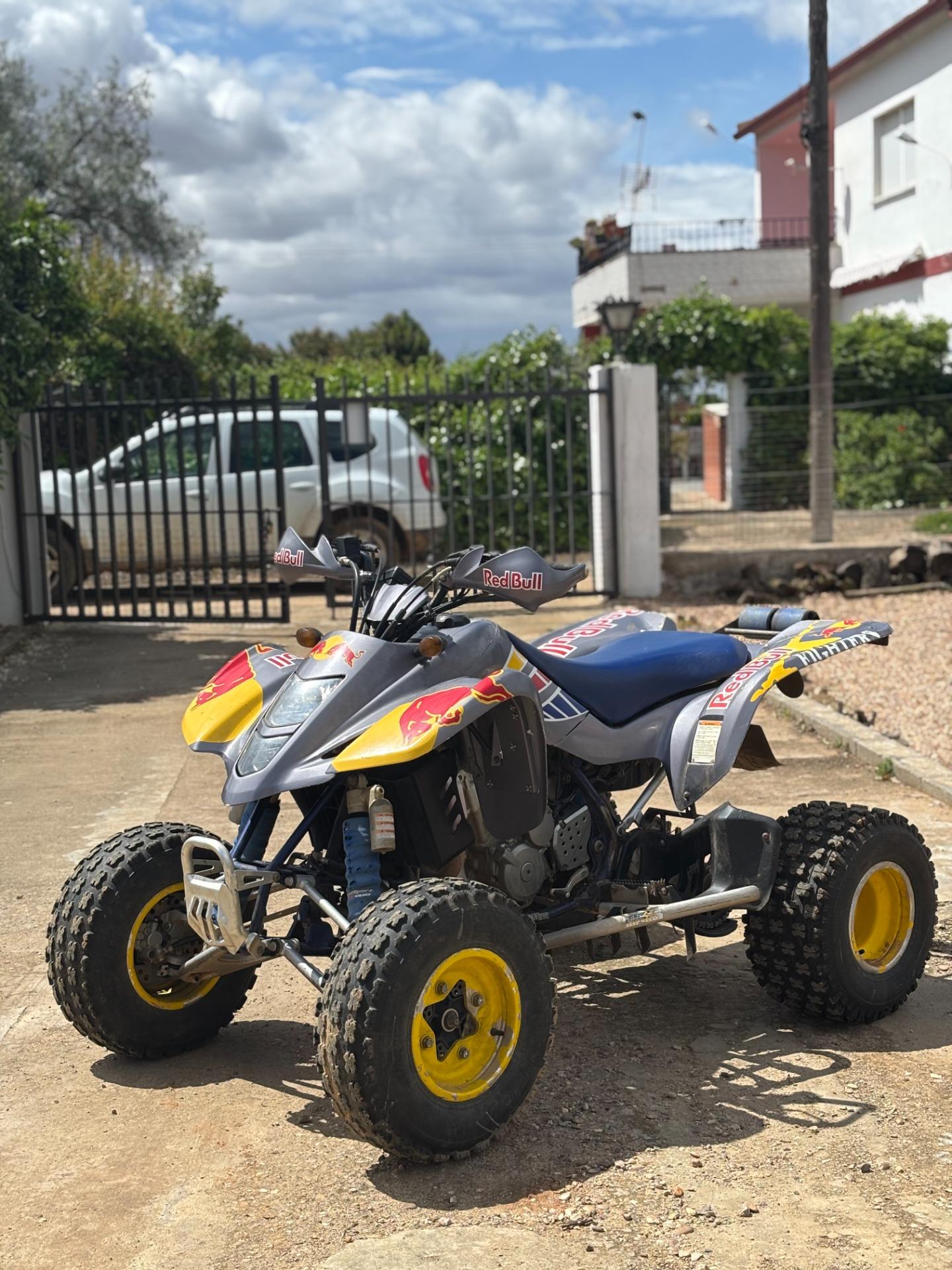 Foto 3 de SUZUKI LTZ400 CON ITV