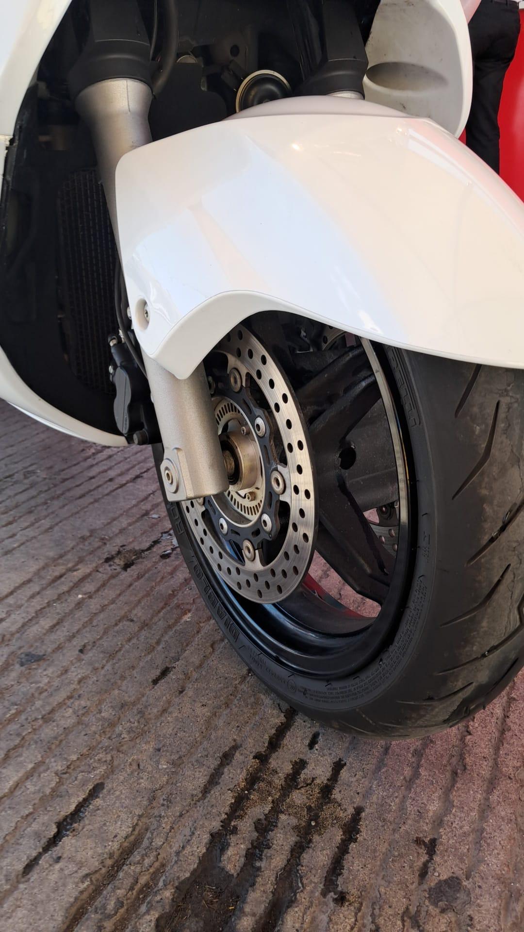 Foto 2 de Suzuki burgman 650abs 