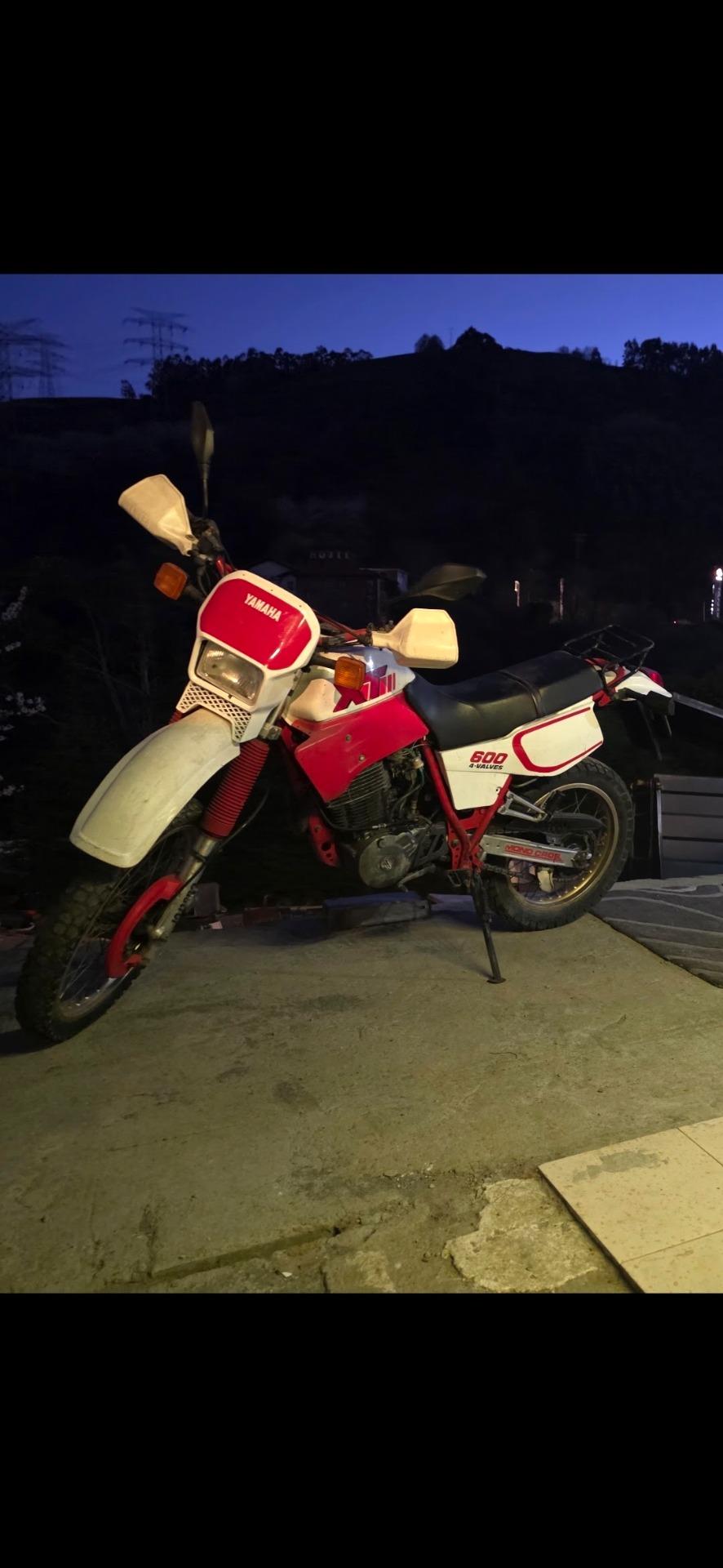 Foto 1 de Yamaha xt 600 2kf