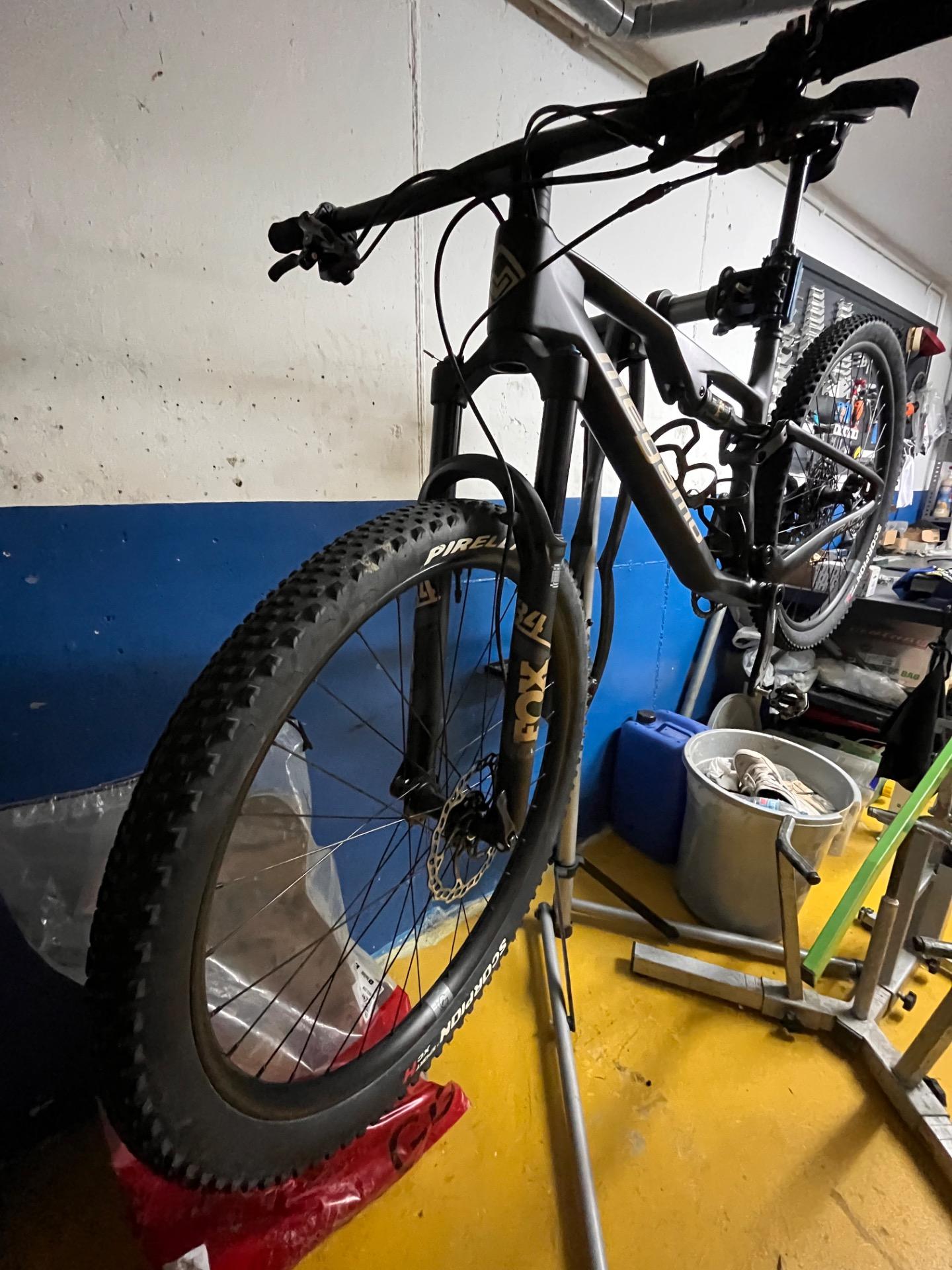 Foto de Megamo track 10 2025