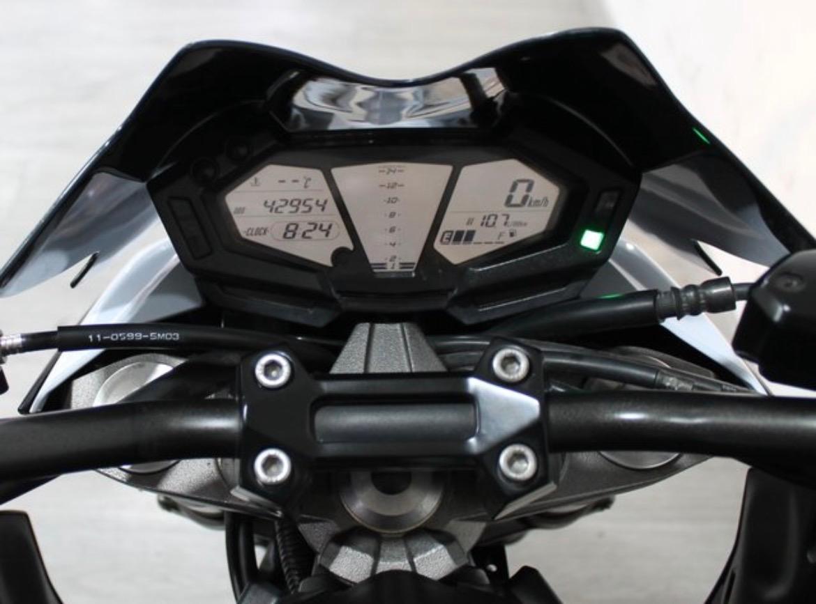 Foto 6 de Kawasaki z800 a2 Akrapovic