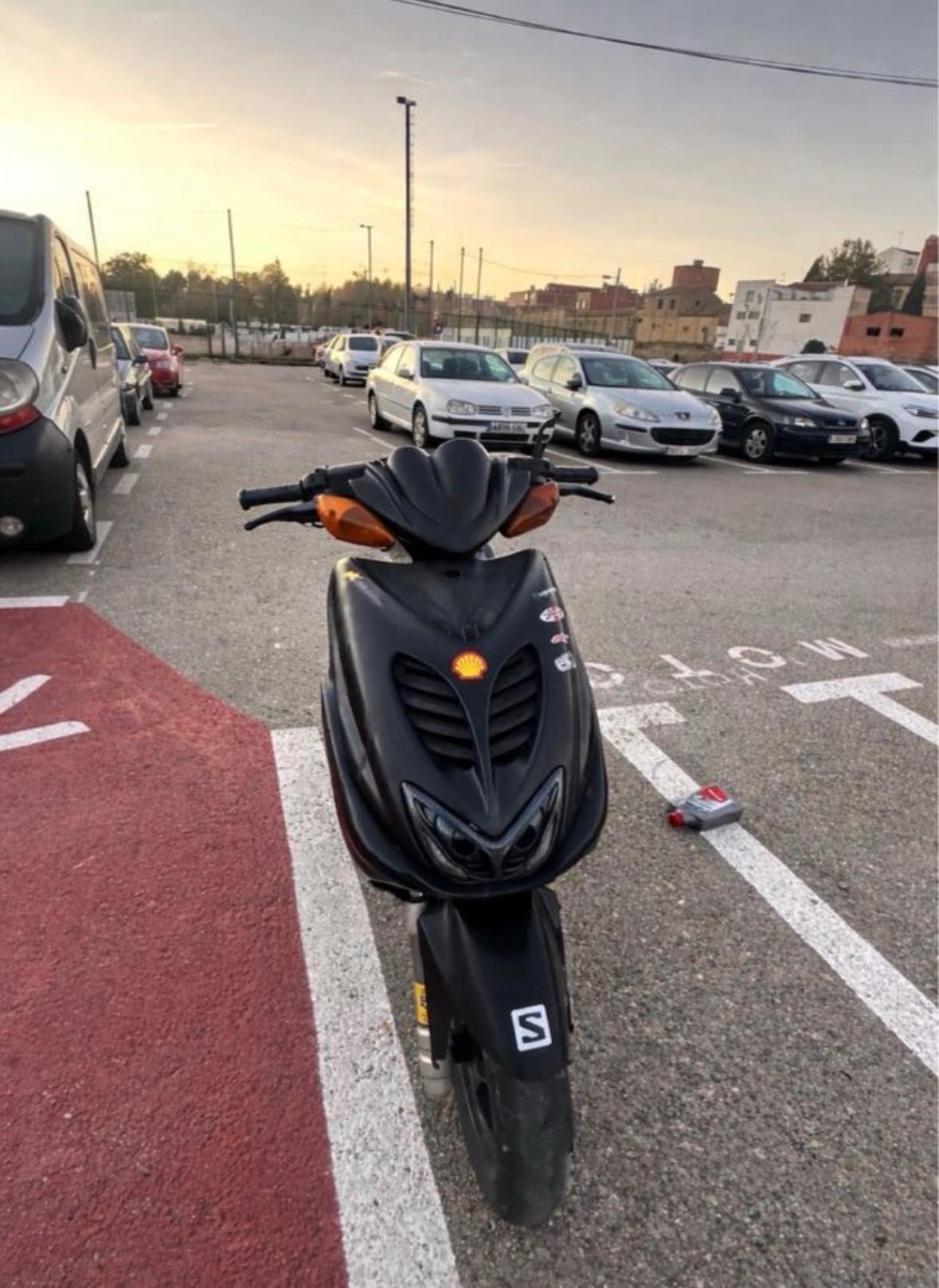 Foto de yamaha aerox 