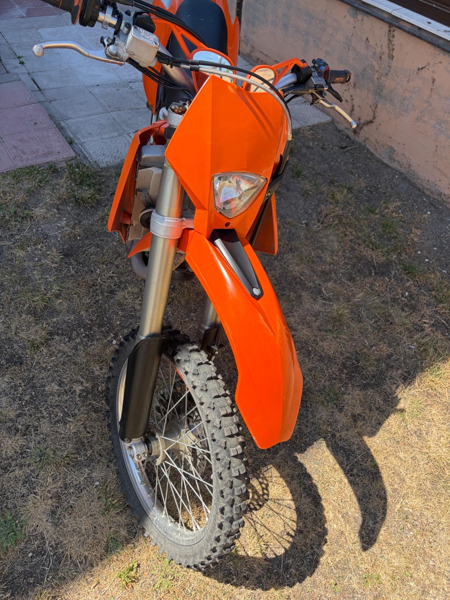 Foto 7 de KTM EXC 400 4T 2005 17.800km 
