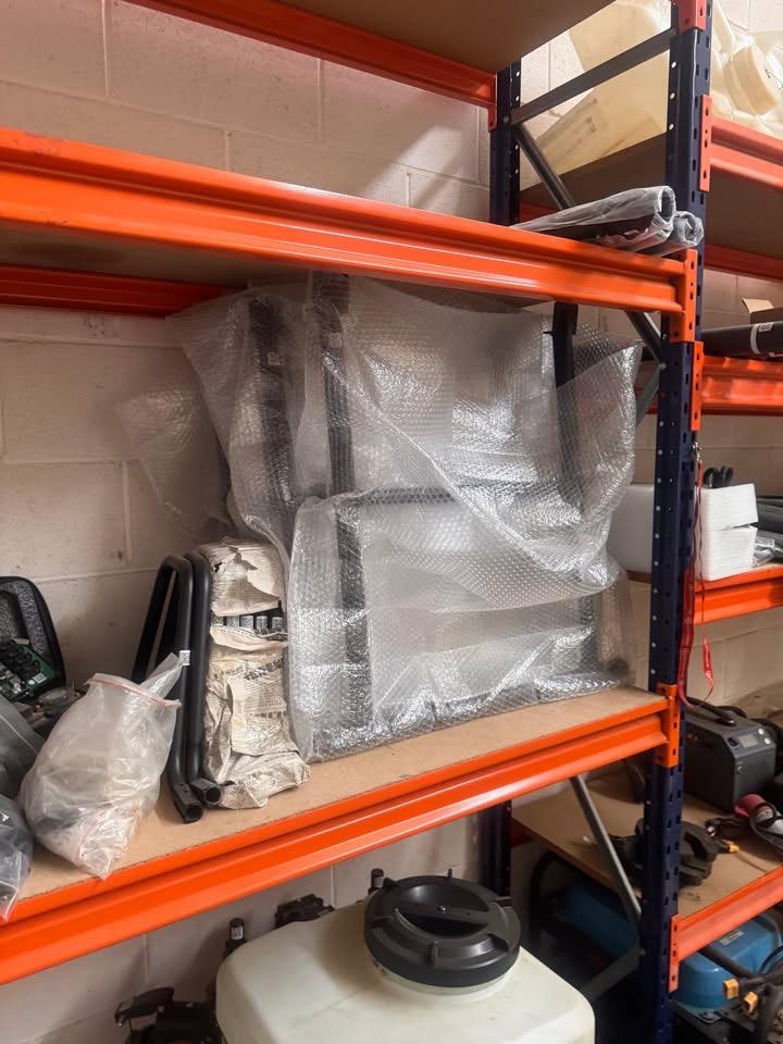 Foto 5 de Liquidación empresa drones agrícolas: lote completo por 8.000€ (PVP en piezas >30.000€)