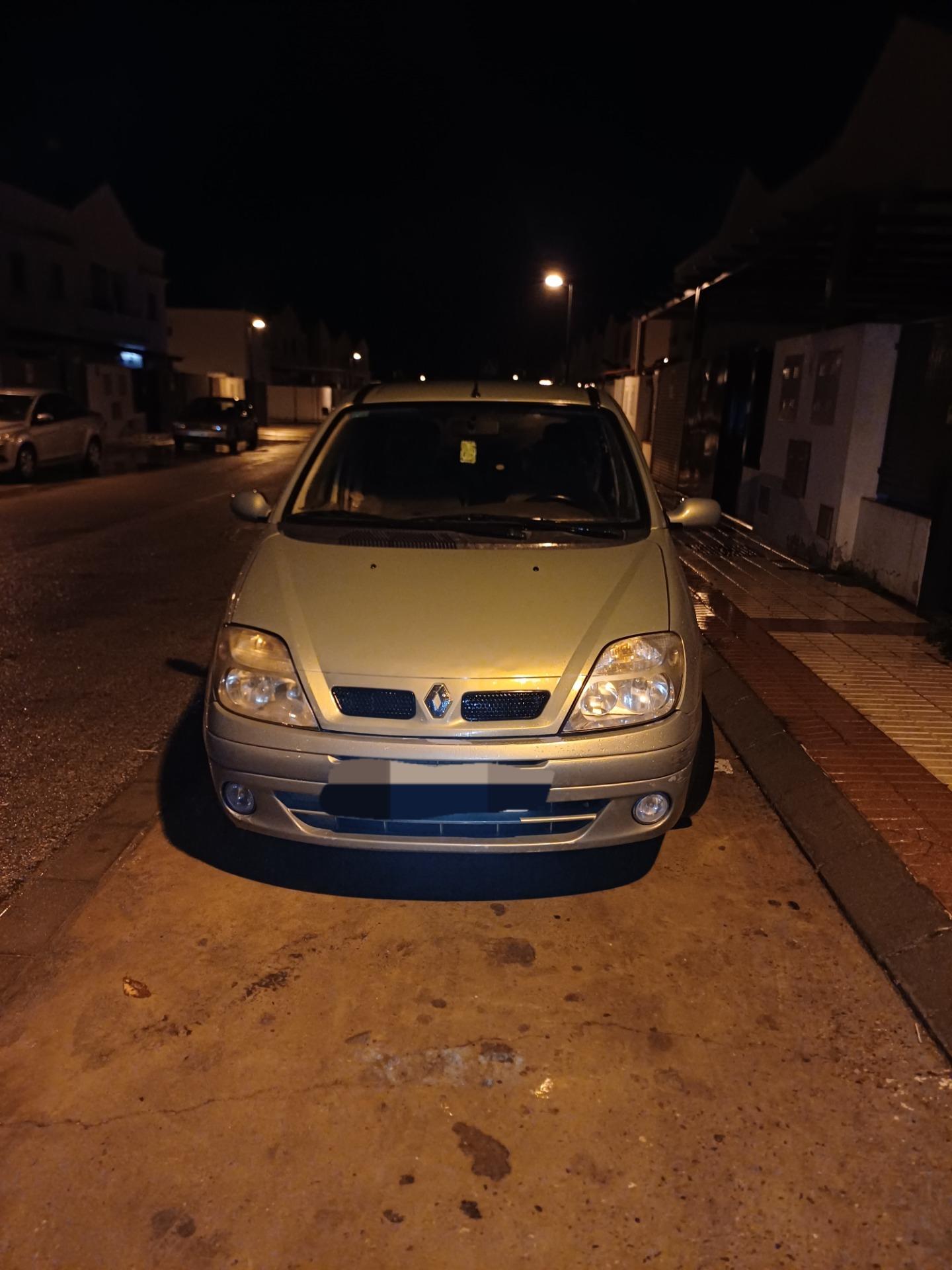 Foto de Renault scenic 1.6 gasolina de 2002