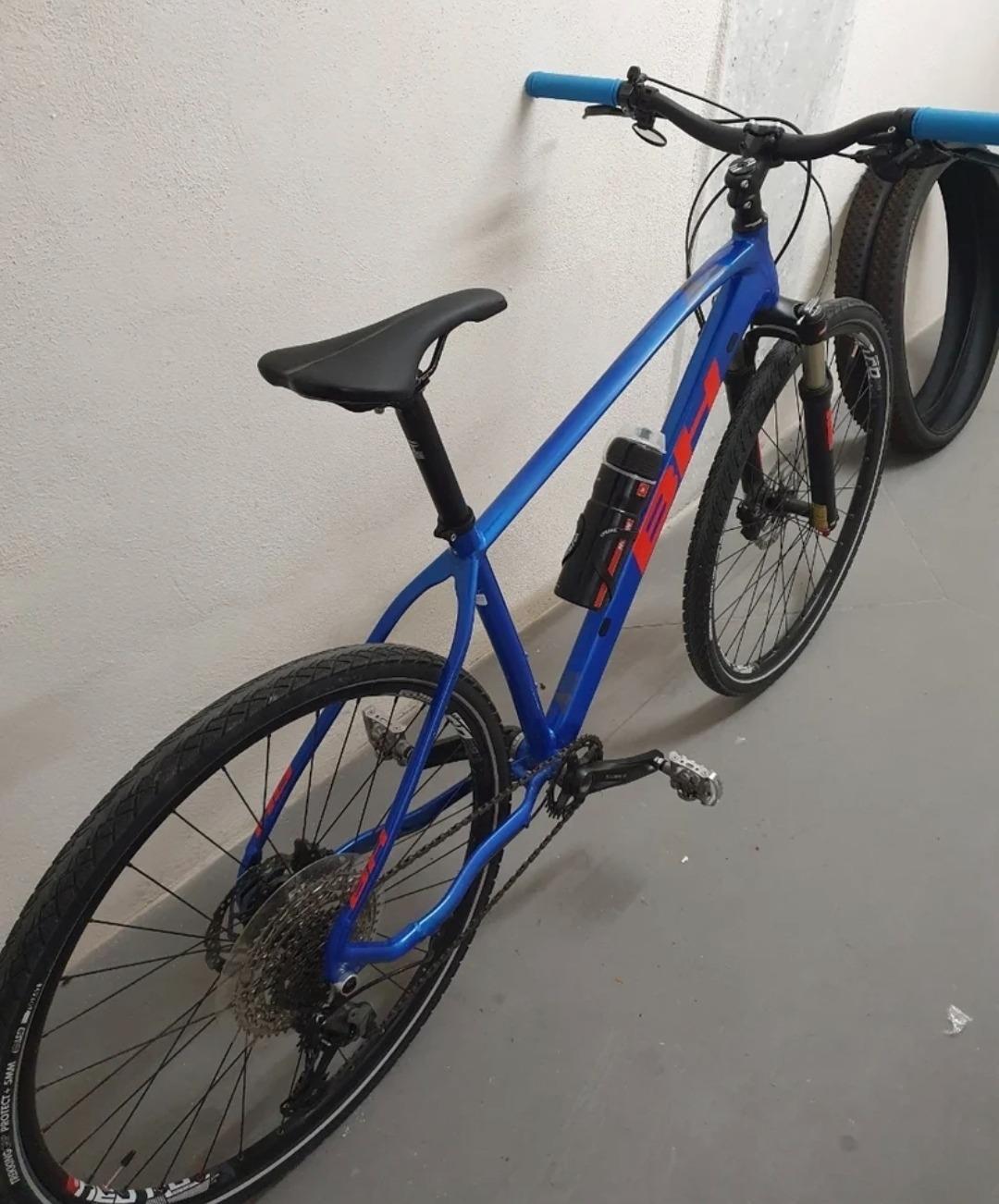 Foto 4 de Bicicleta BH expert 4.0