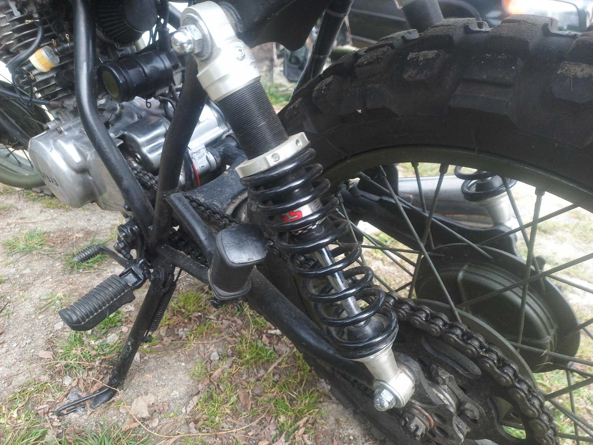 Foto 4 de Café Racer Yamaha SR 250