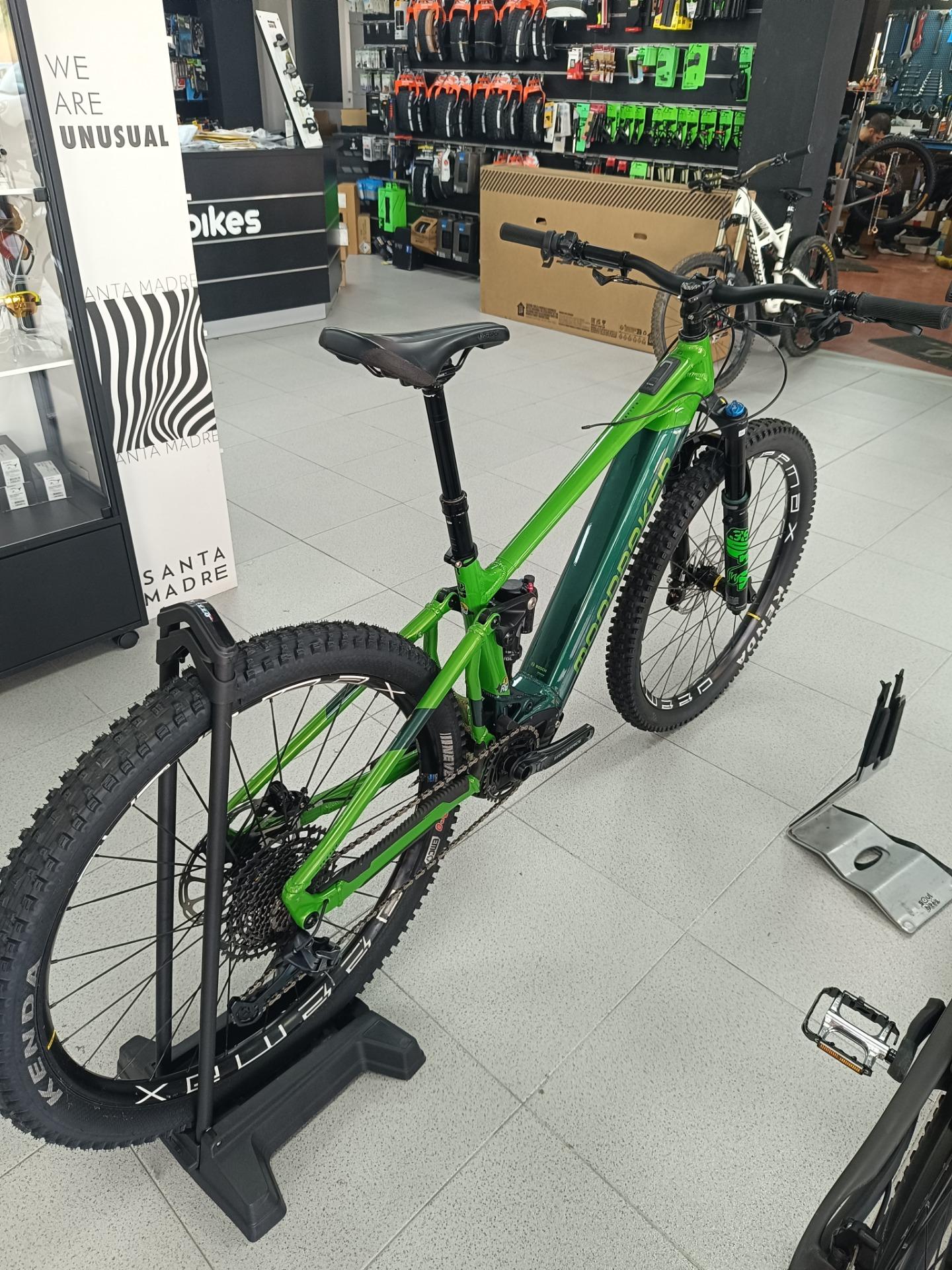 Foto 3 de Cambio mondraker e crafty 160mm talla m