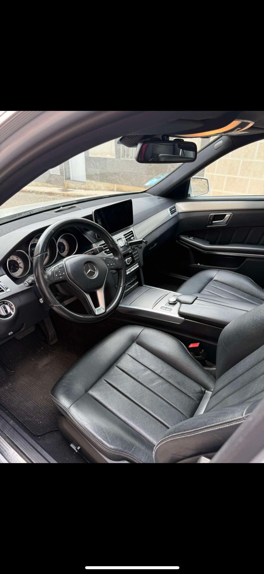 Foto 5 de Mercedes e350