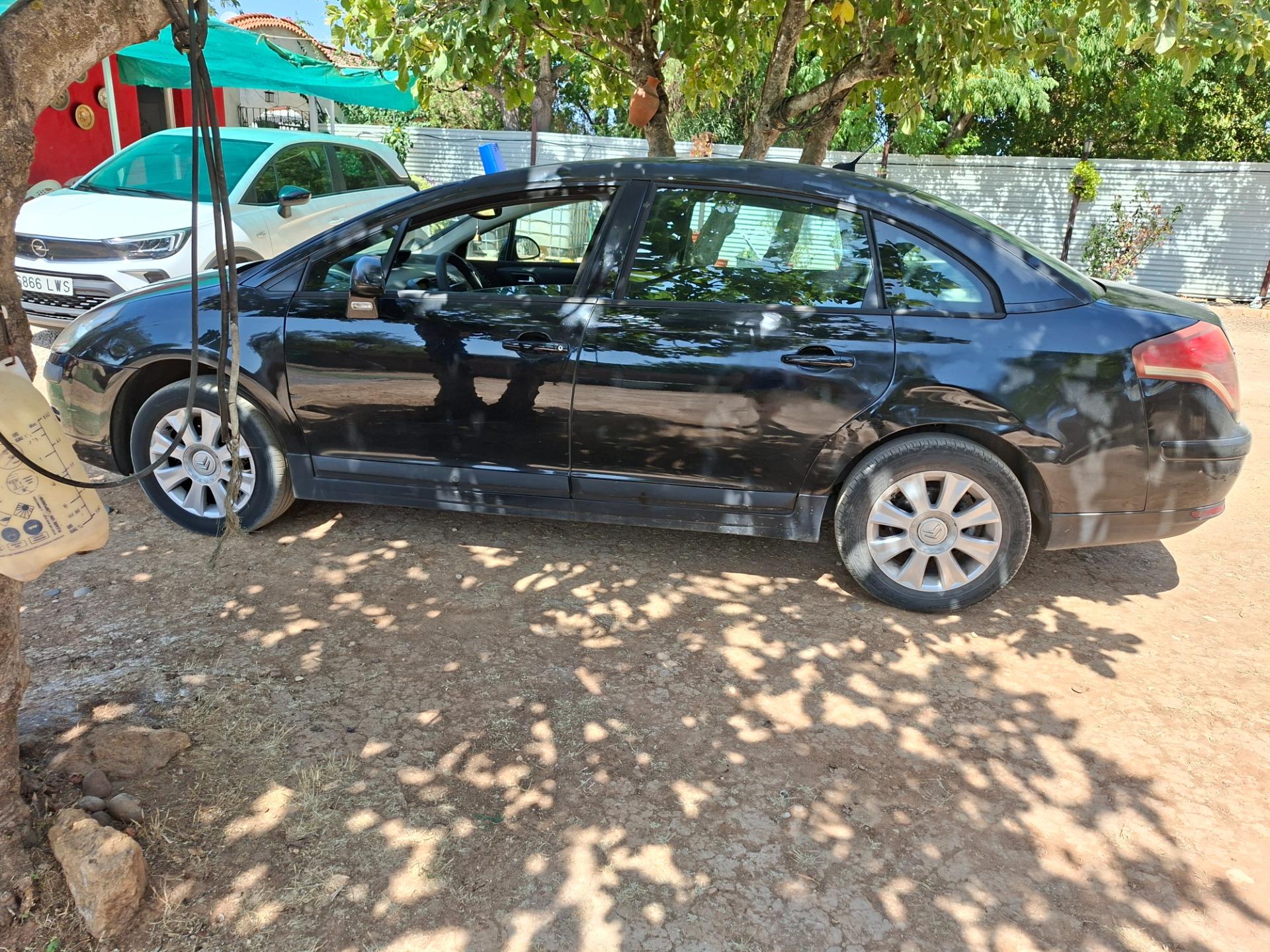 Foto 4 de Citroen c4 diesel sedan gasoil