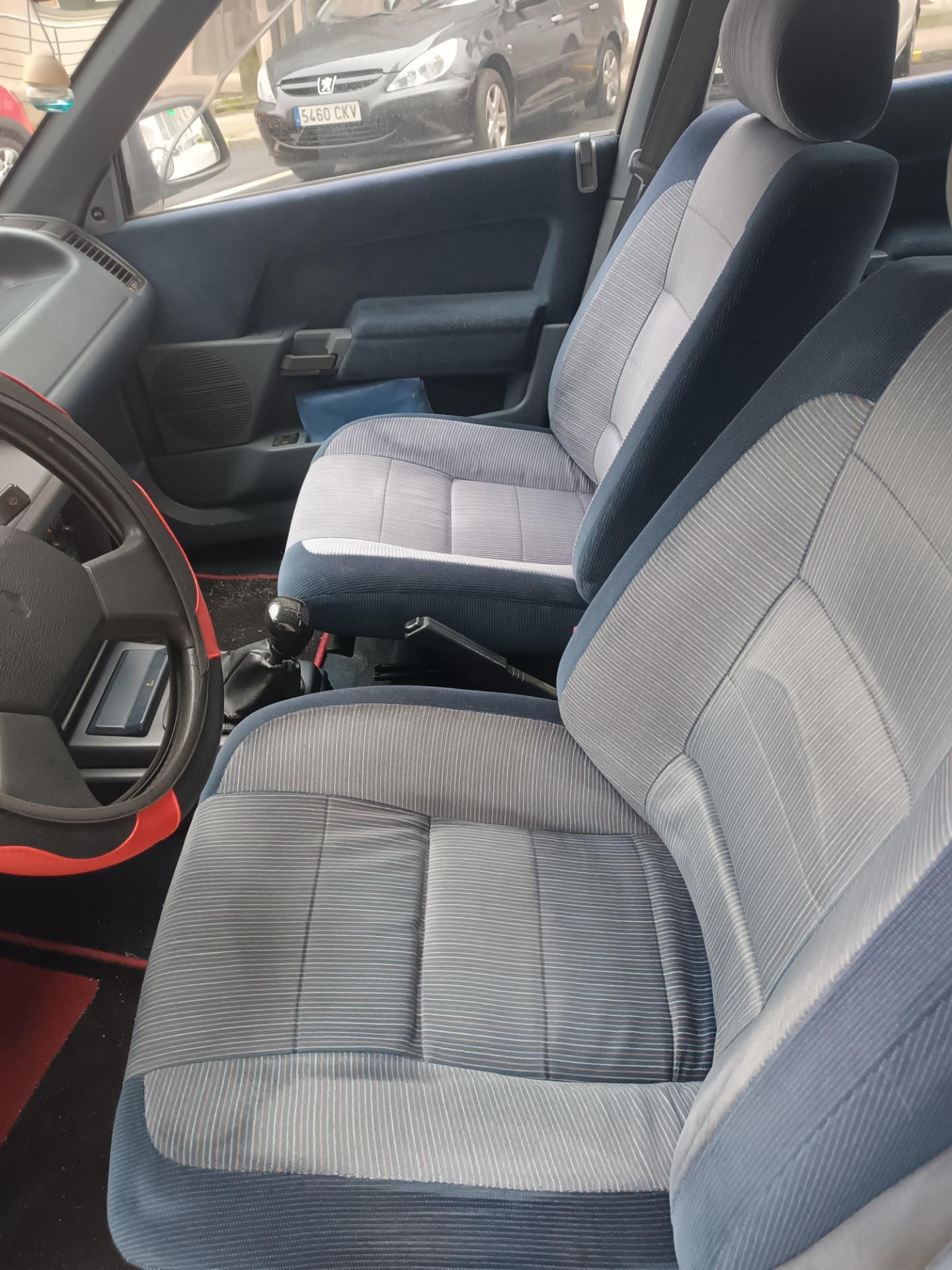 Foto 9 de Coche Renault 21