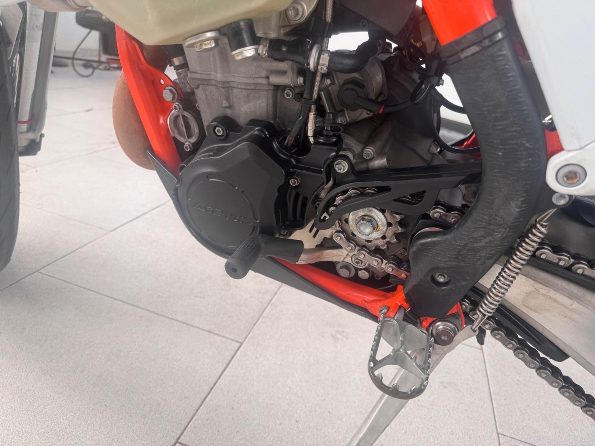 Foto 3 de Ktm 450 six days 2021 