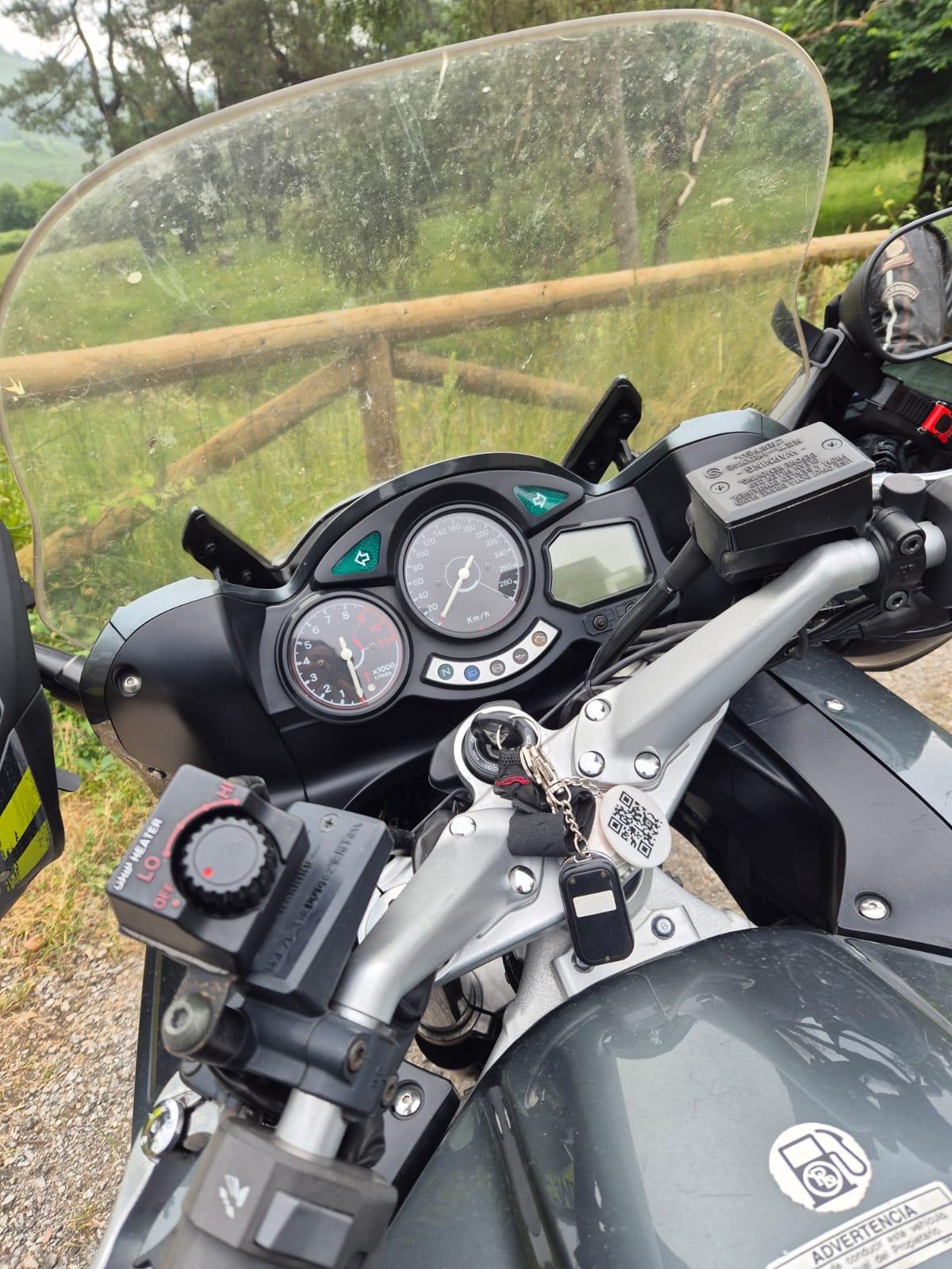 Foto 2 de Yamaha Fjr1300