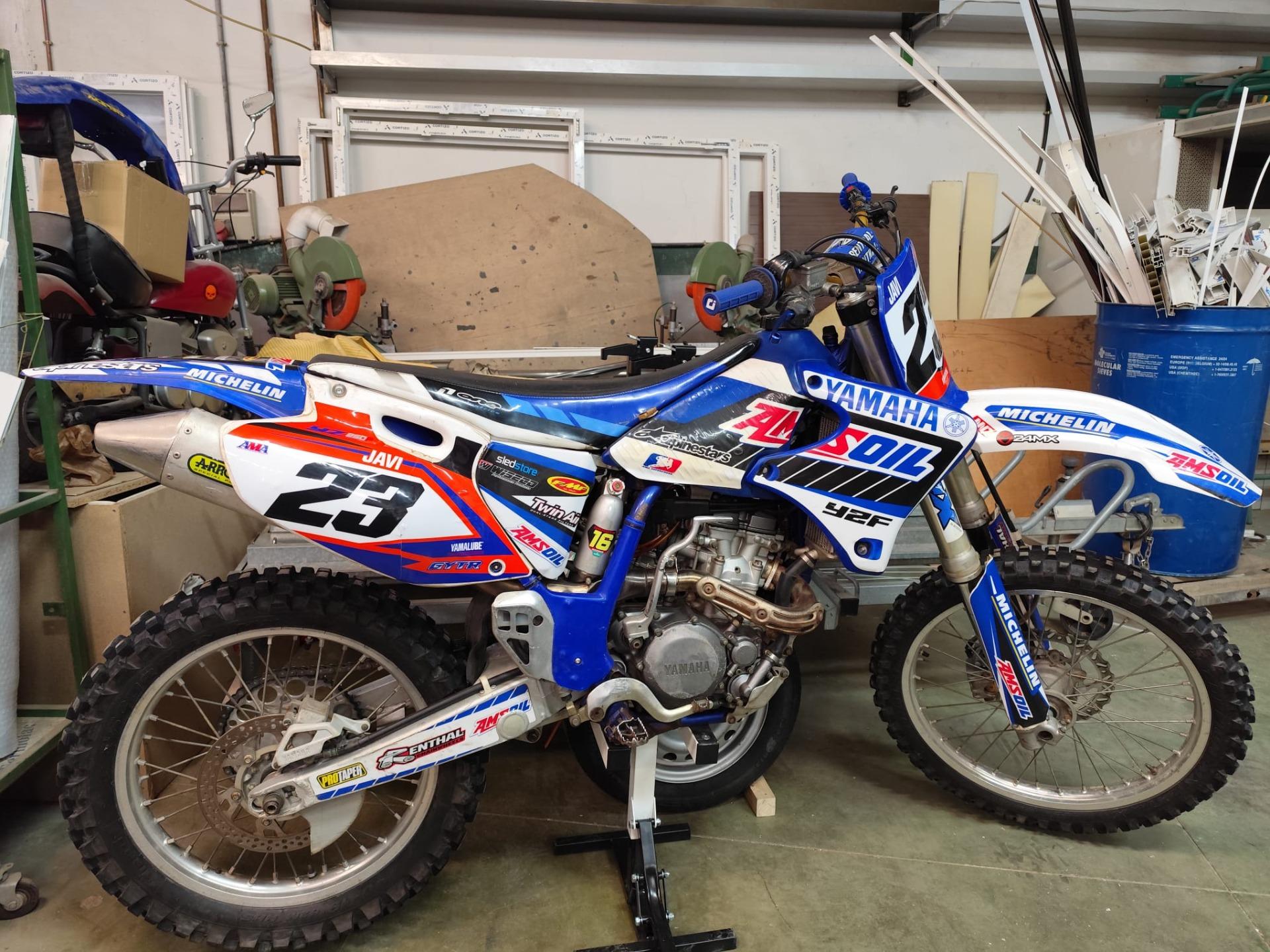 Foto 2 de Yamaha yzf 250 4t 