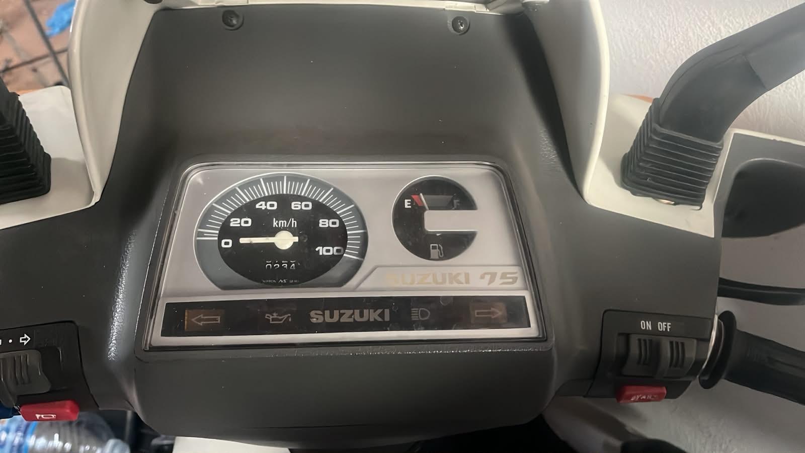 SUZUKI LIDO VARIO 75  – trueque en Granada (foto 2)