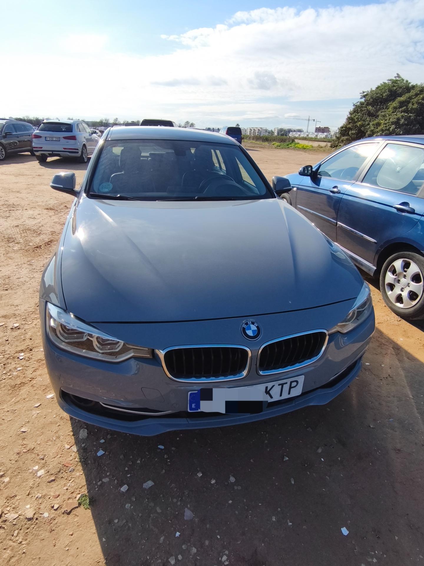 Foto 4 de Cambio BMW por furgoneta Combi 6 plazas