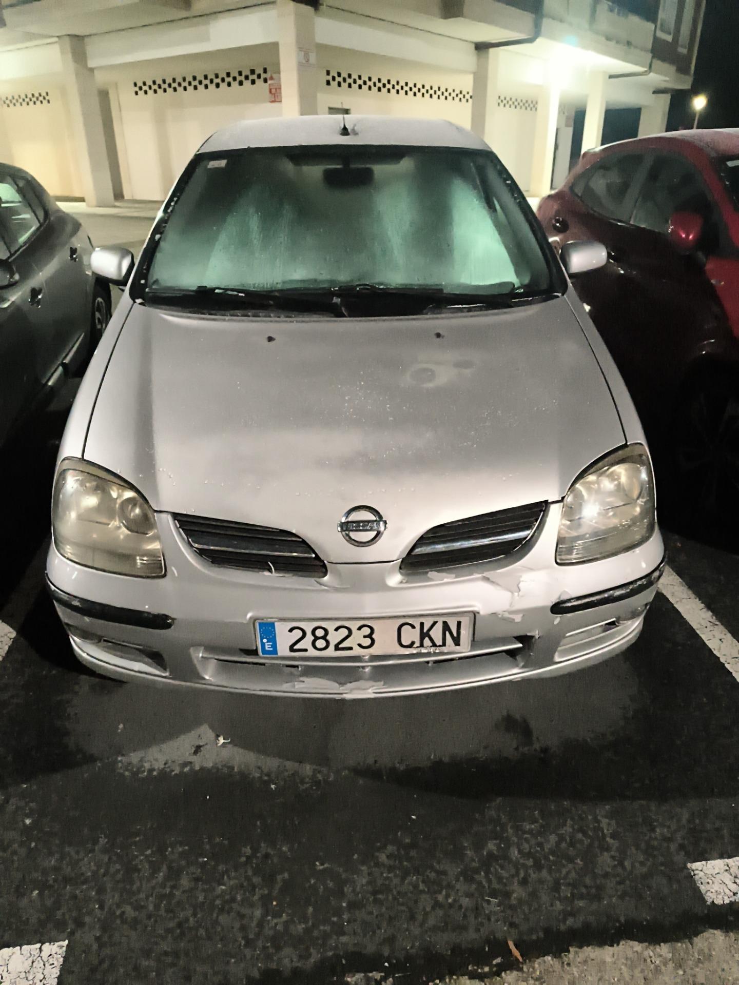 Foto de Nissan Almera Tino 
