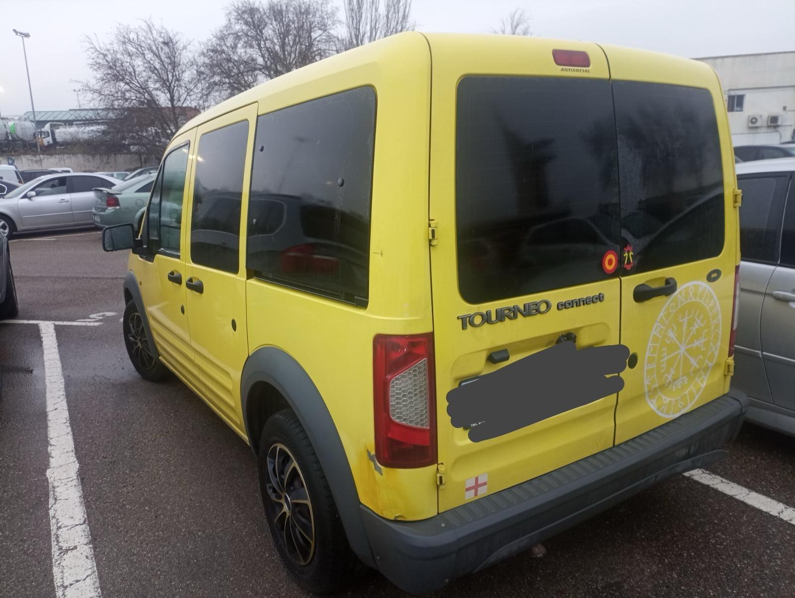 Foto de Ford Tourneo Connect, 2010