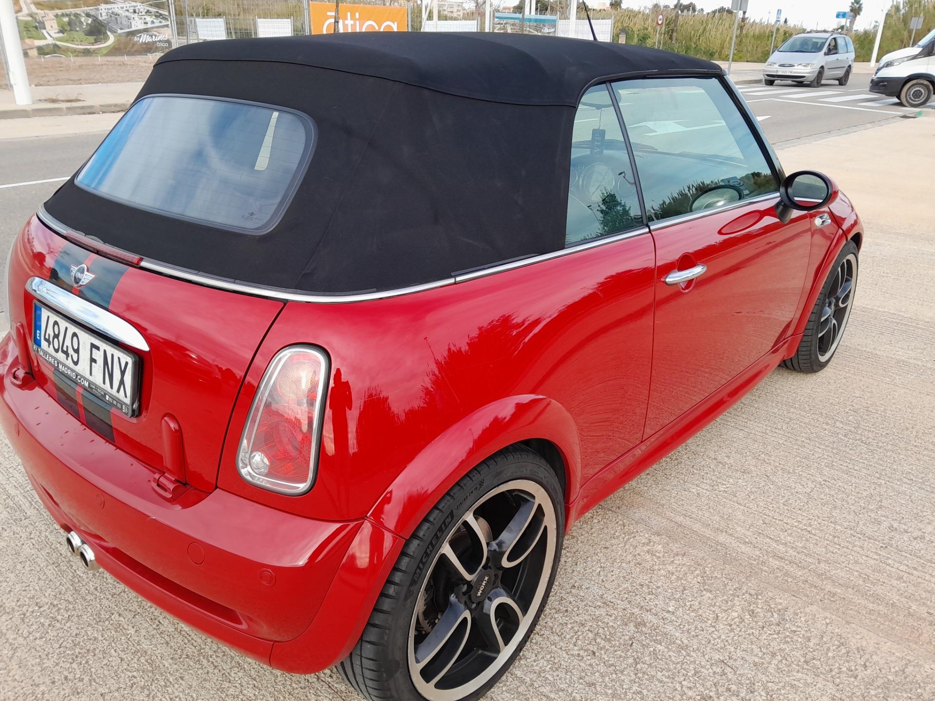 Foto 9 de Cambio Mini S de 2004 con muy pocas km.valorado a 8000€.es perfecto.  