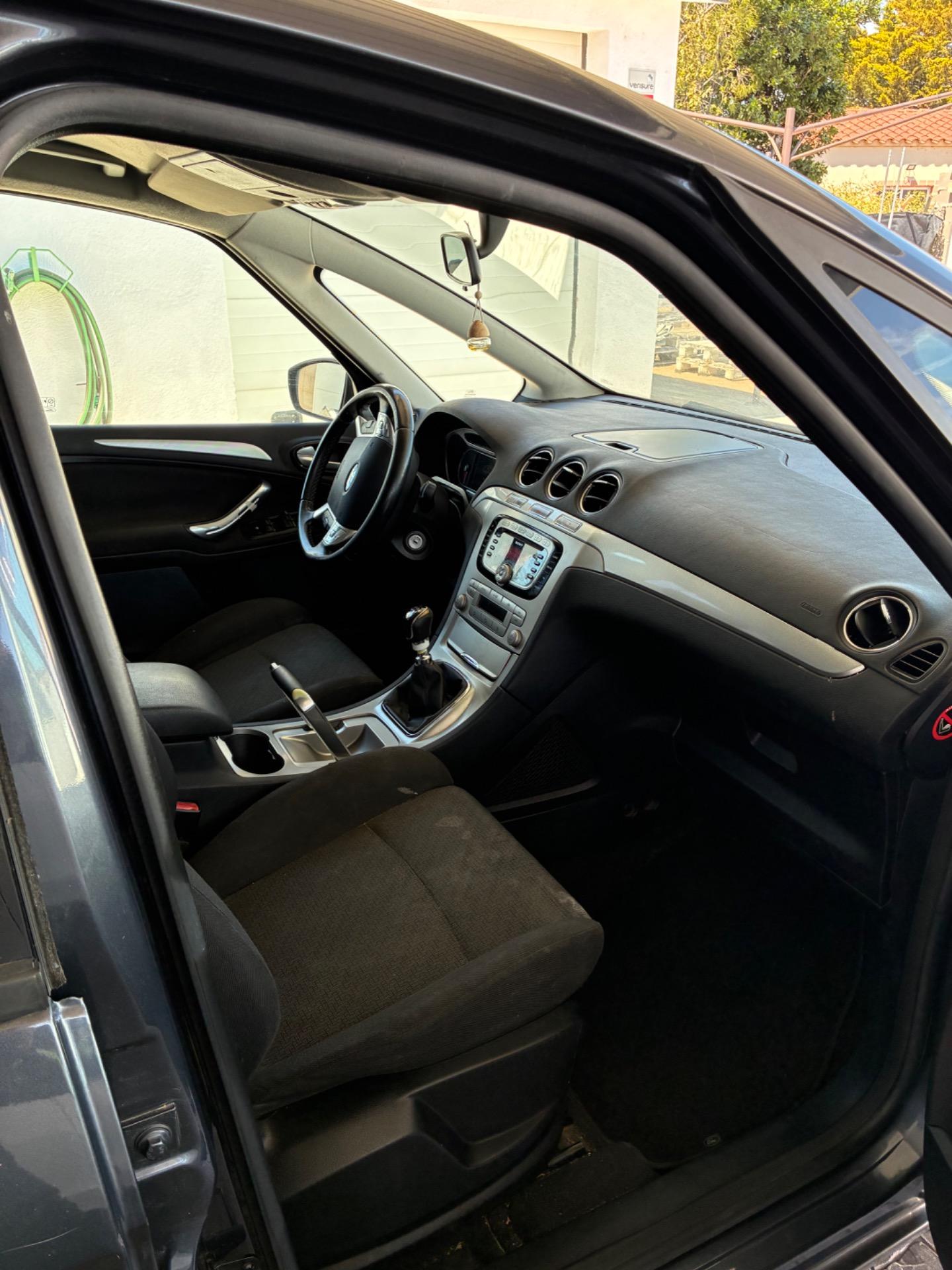 Foto 5 de FORD SMAX TDI