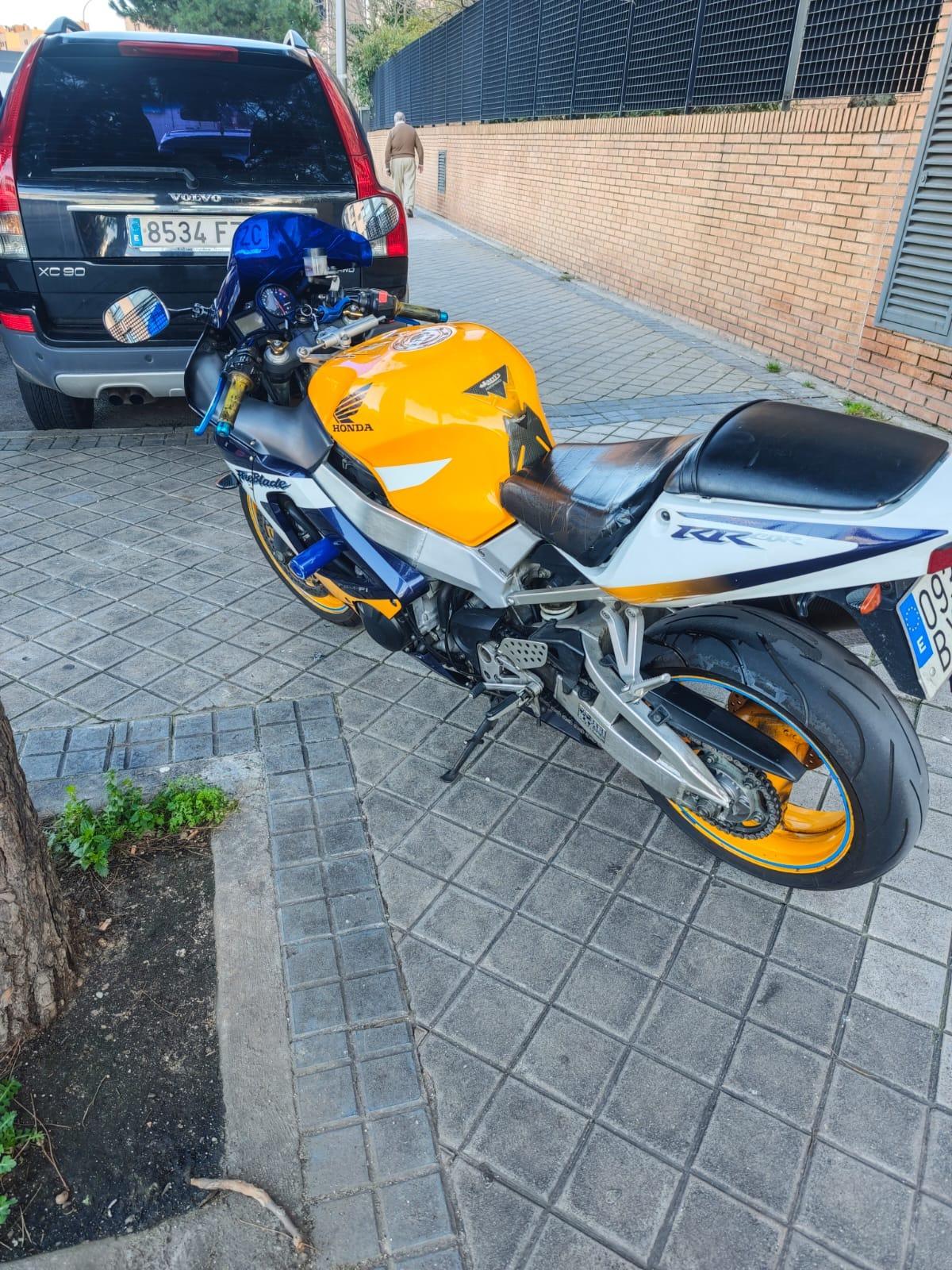 Foto 4 de Honda CBR 929 SC44