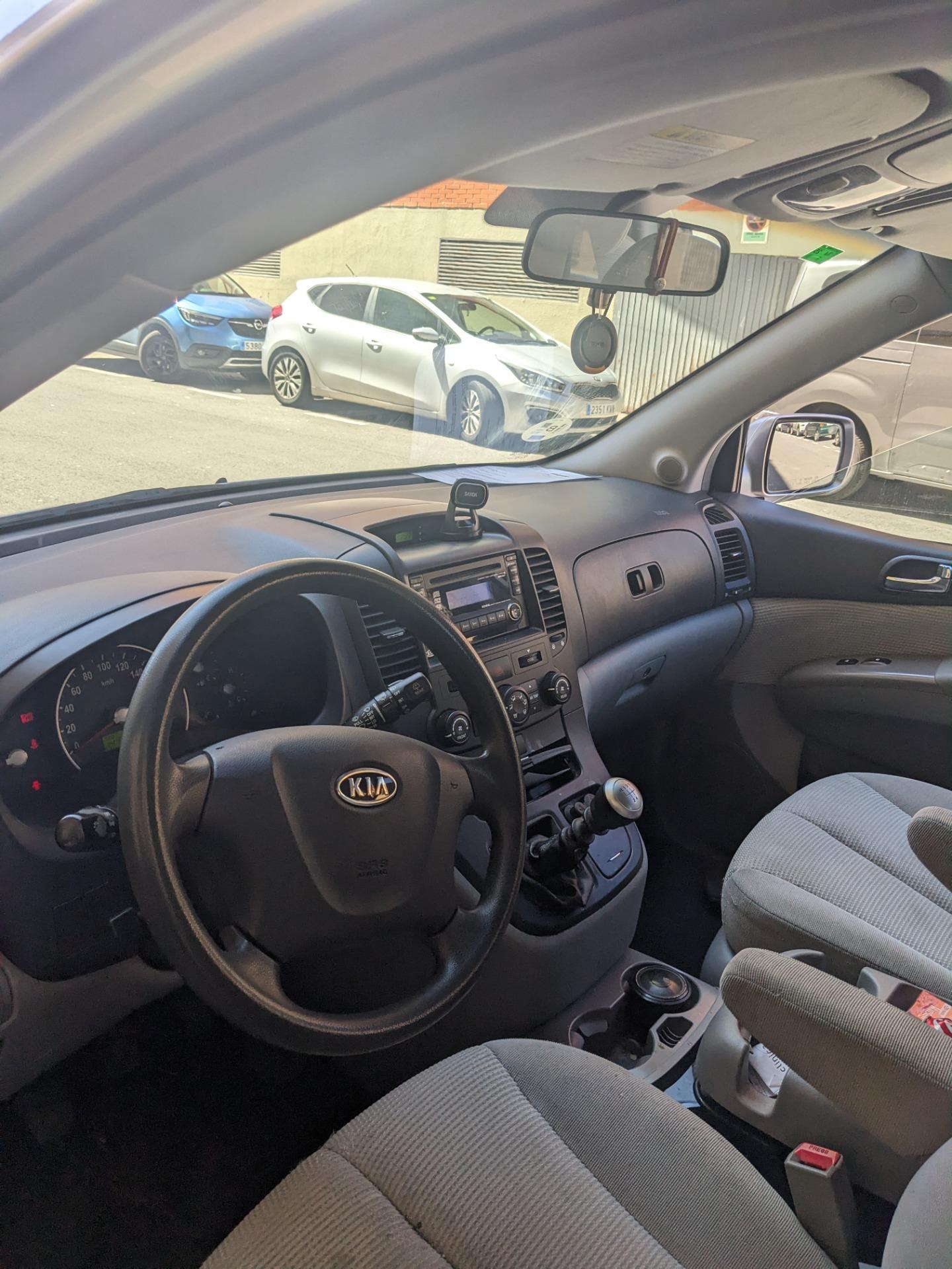 Foto 3 de Kia Carnibal 2.9 EX CRDI 185CV 145.000km