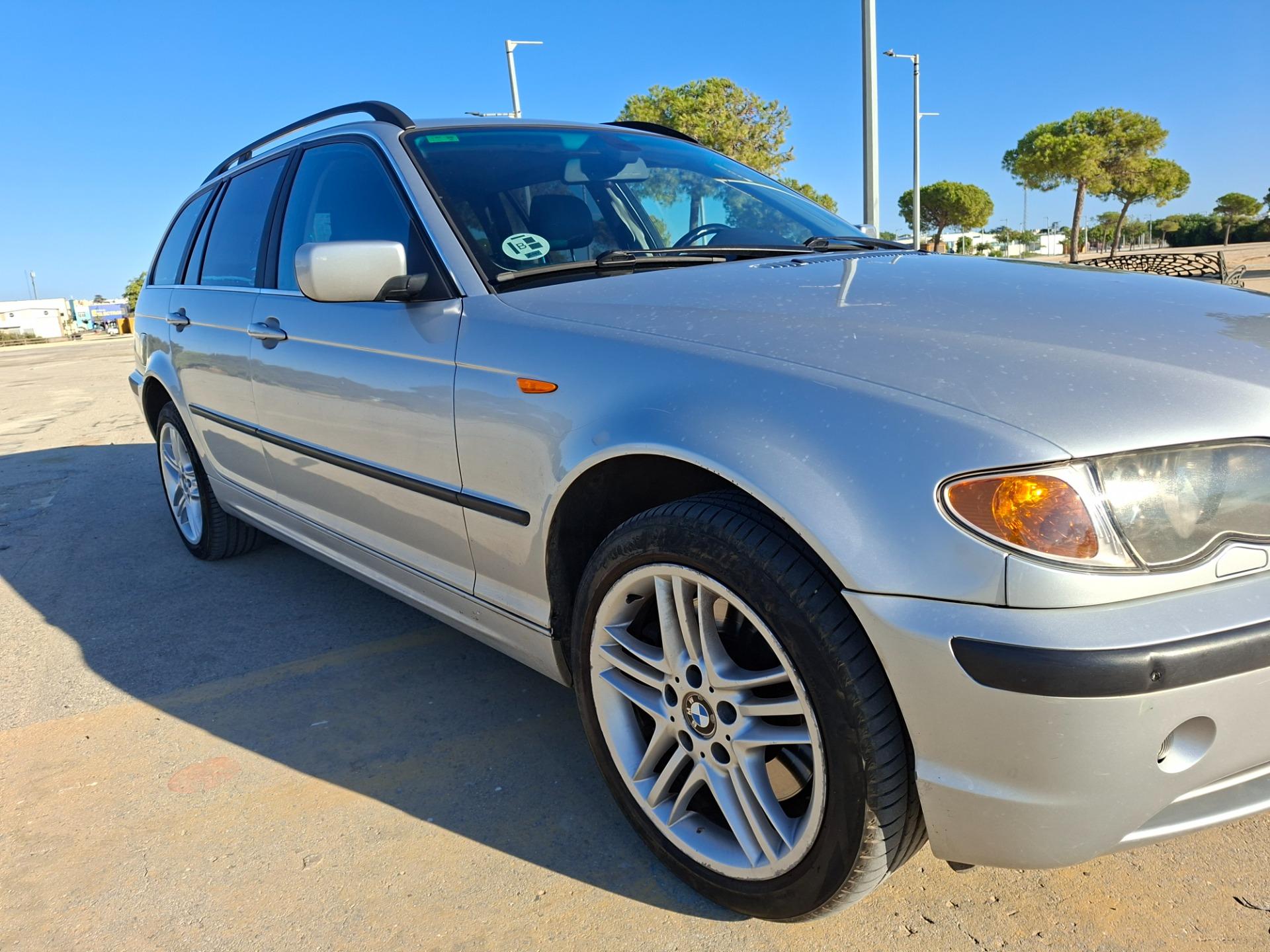 Foto 1 de Bmw 330 xi touring