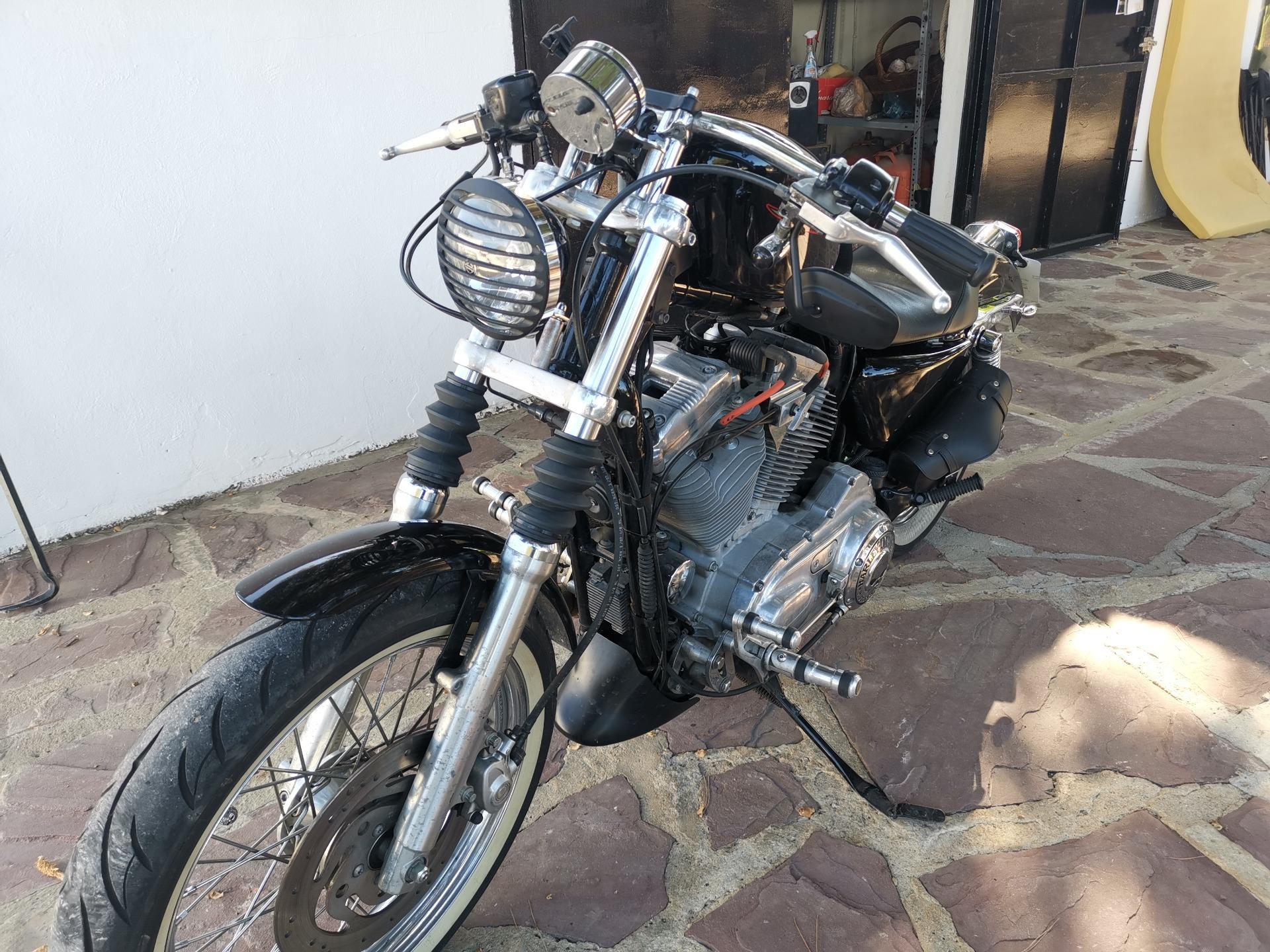 Foto 1 de Harley Davidson sportster 883