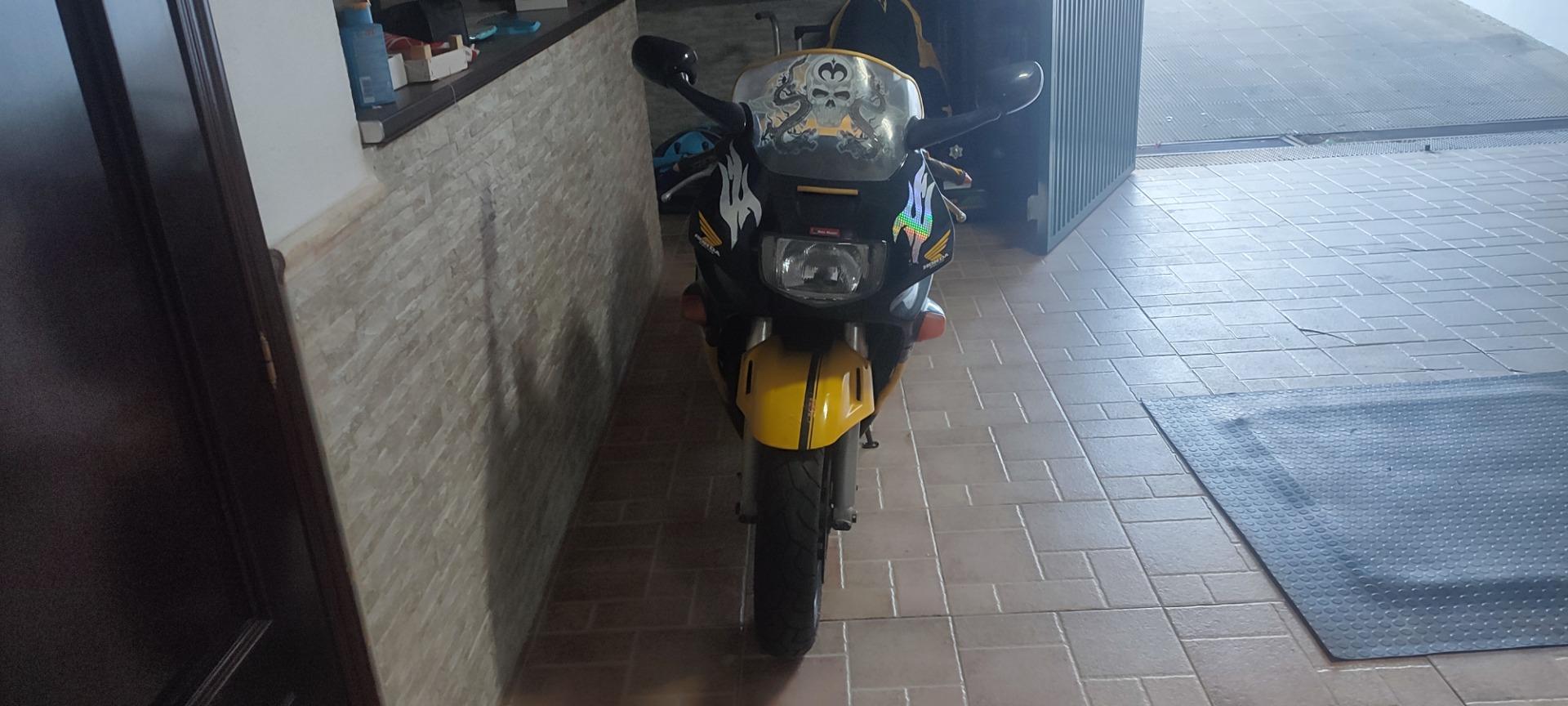 Foto 5 de Honda cbr600 f