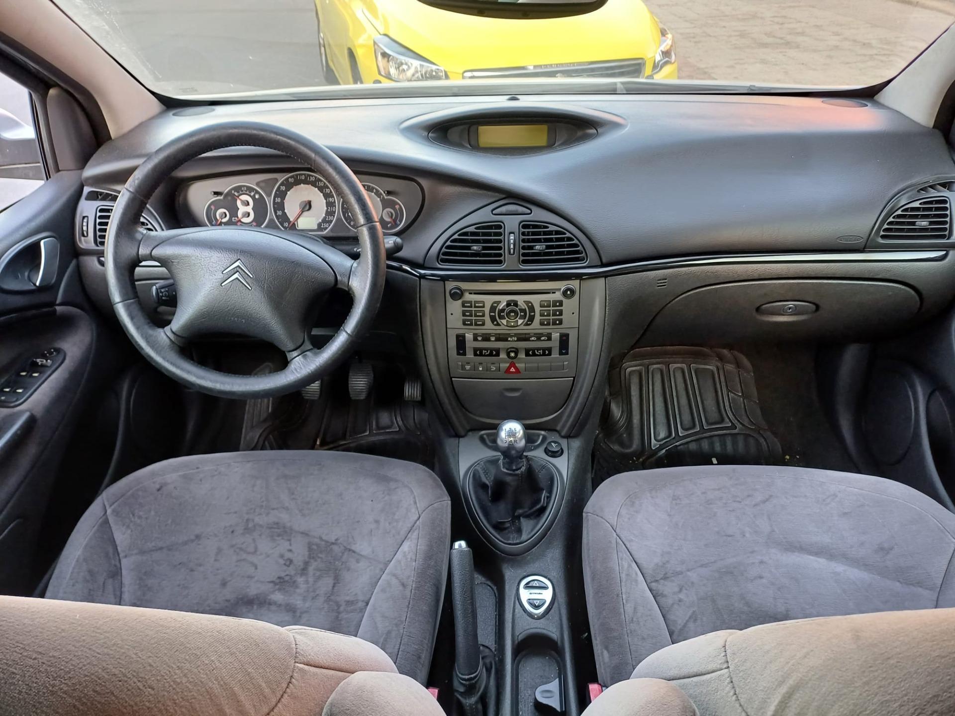 Foto 9 de Cambio por coche más pequeño es muy grande para mí mujer tiene 206.000 KLM 1.600 110 cv gasoil  