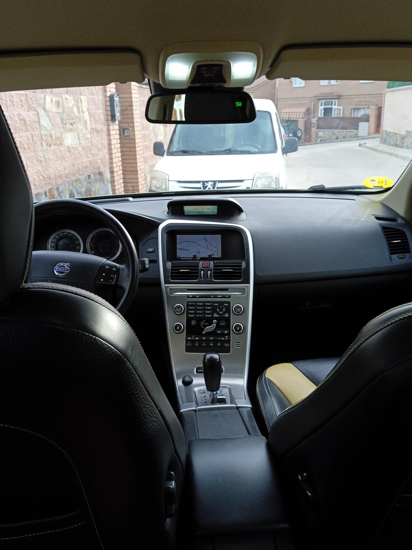 Foto 2 de Por volvo C30 D5 para venta escuchó ofertas 