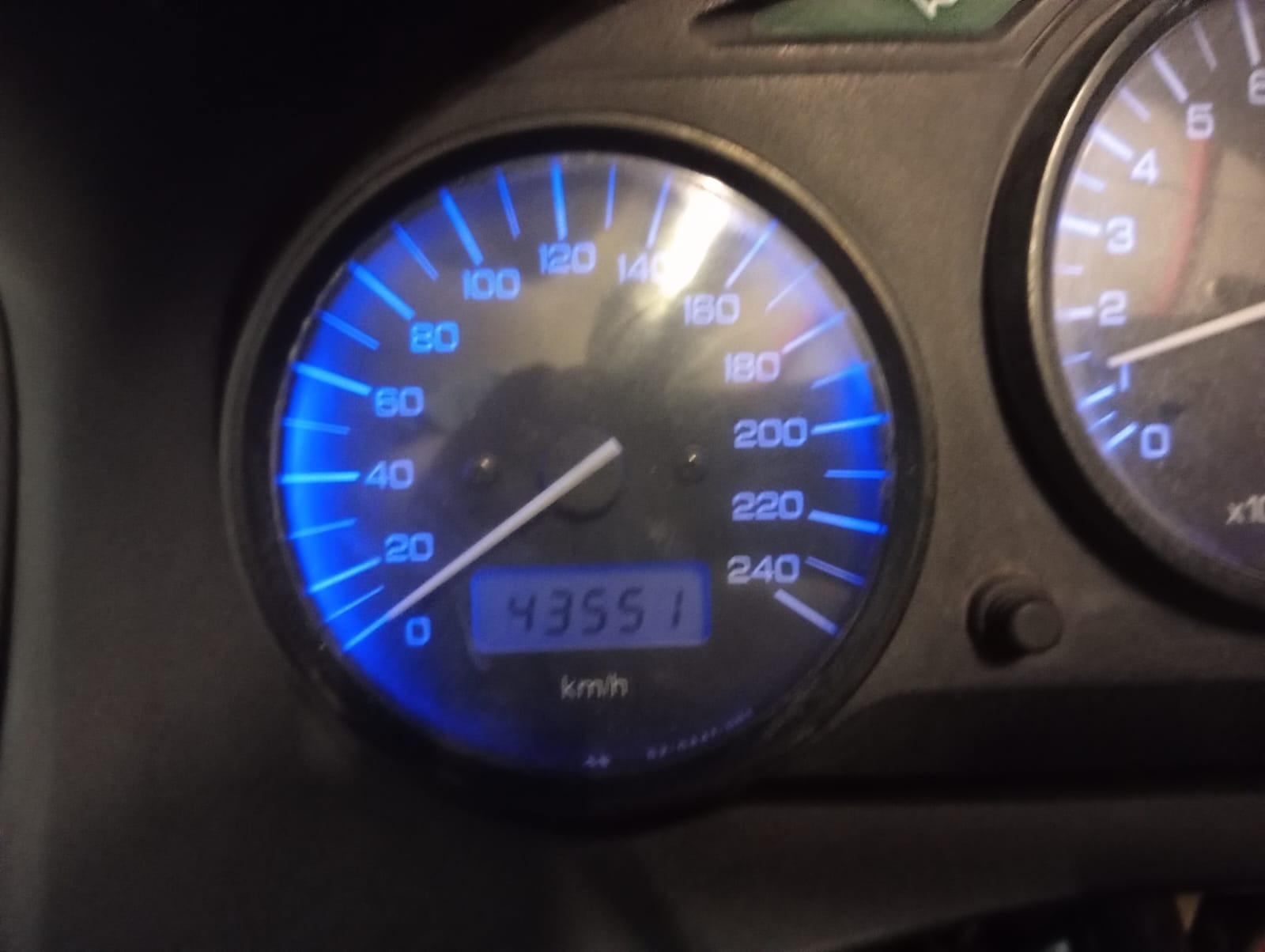 Foto 3 de Suzuki gsx 600f katana 