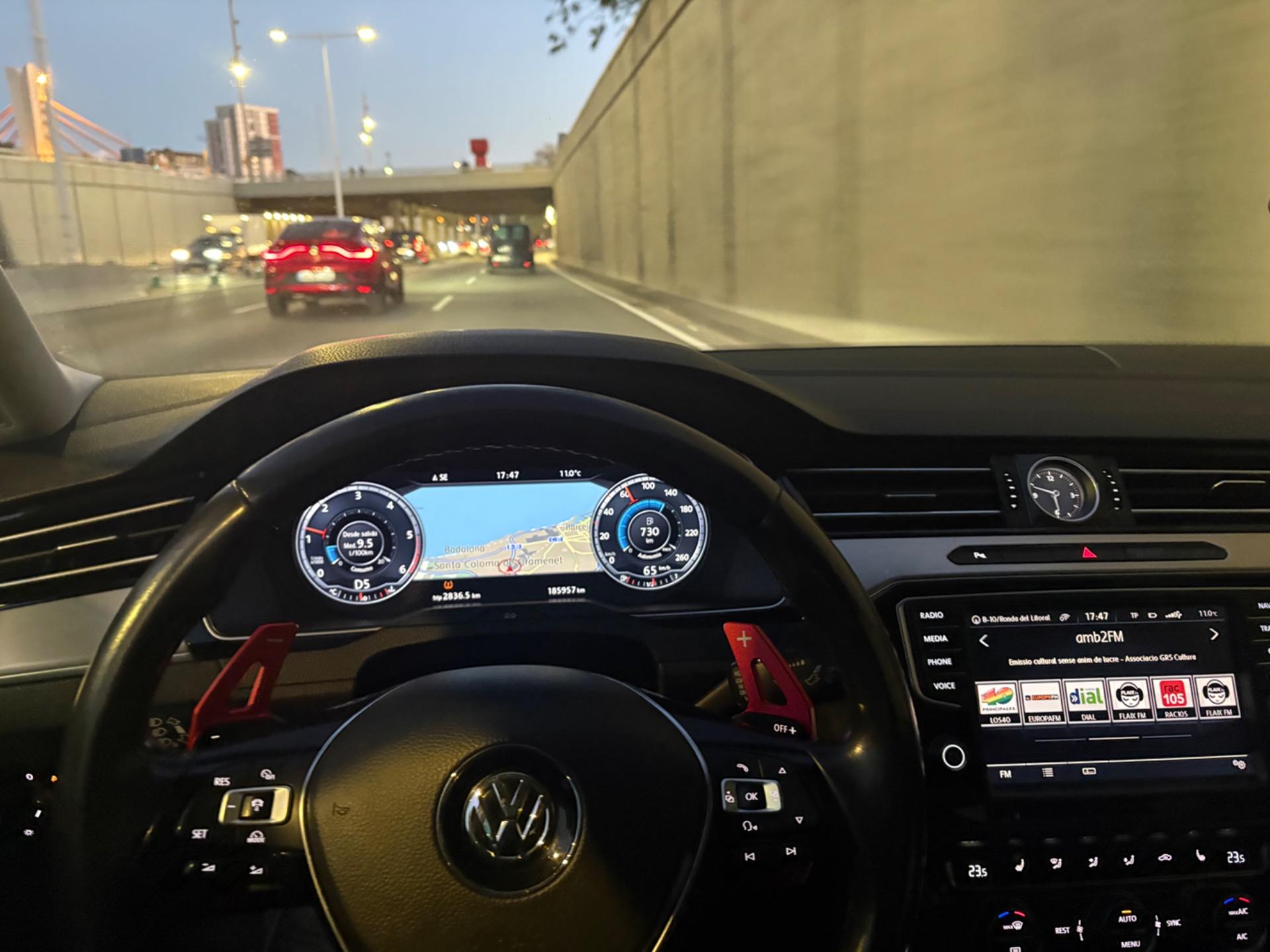 Foto 4 de Volswagen Passat B8