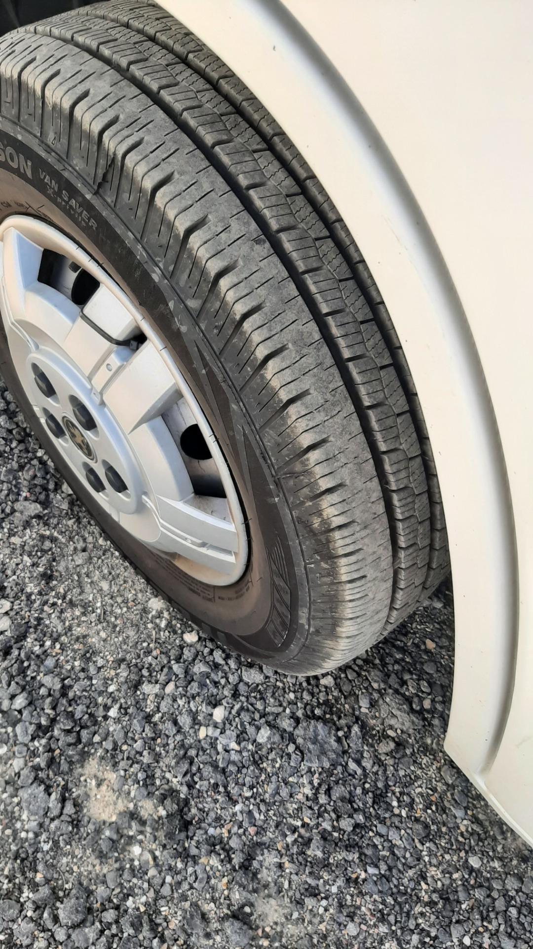 Foto 4 de Furgoneta CAMPER PEUGEOT BOXER L3 H2 