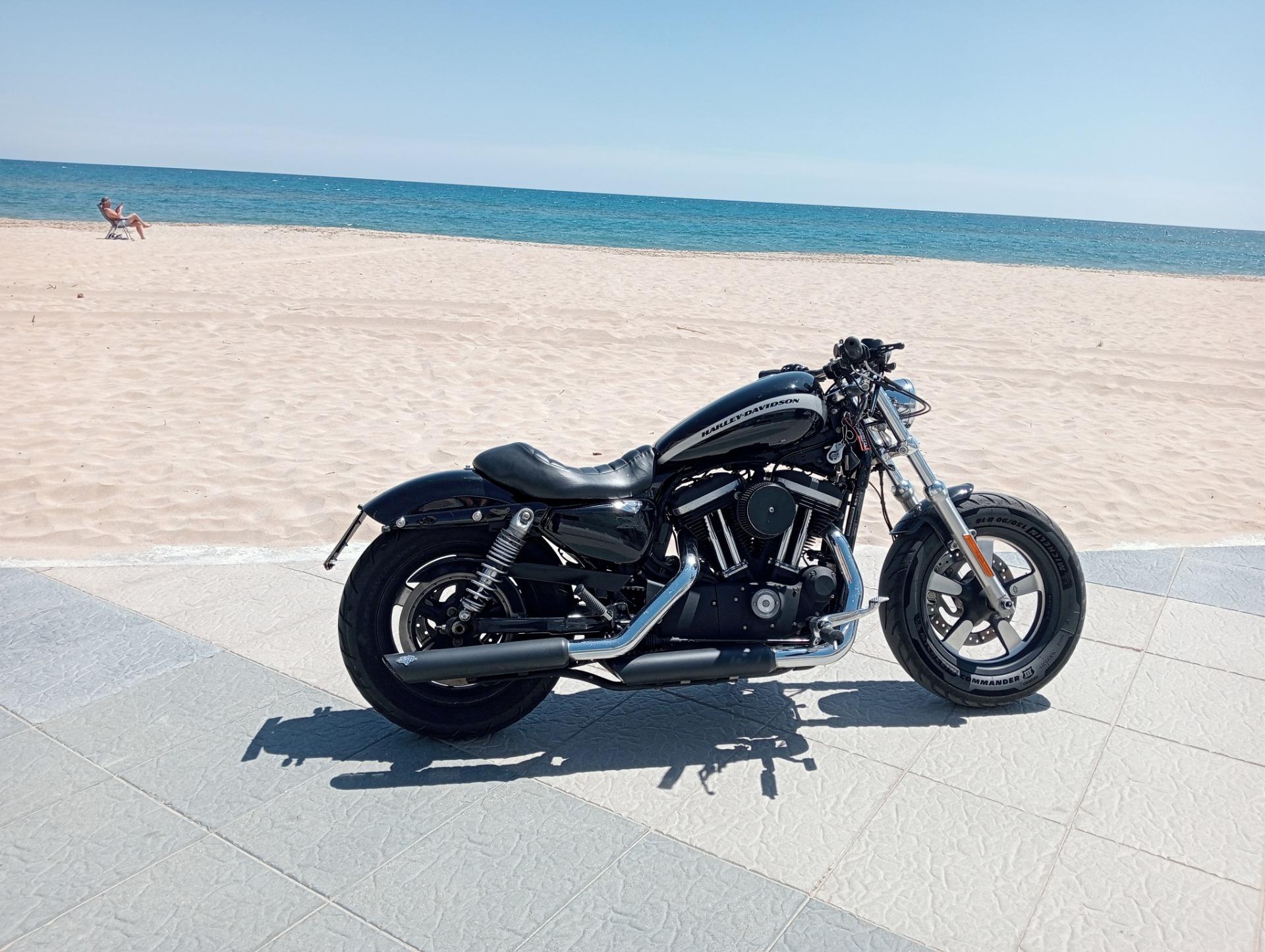 Foto 4 de Harley Davidson sporster 1200 custom  