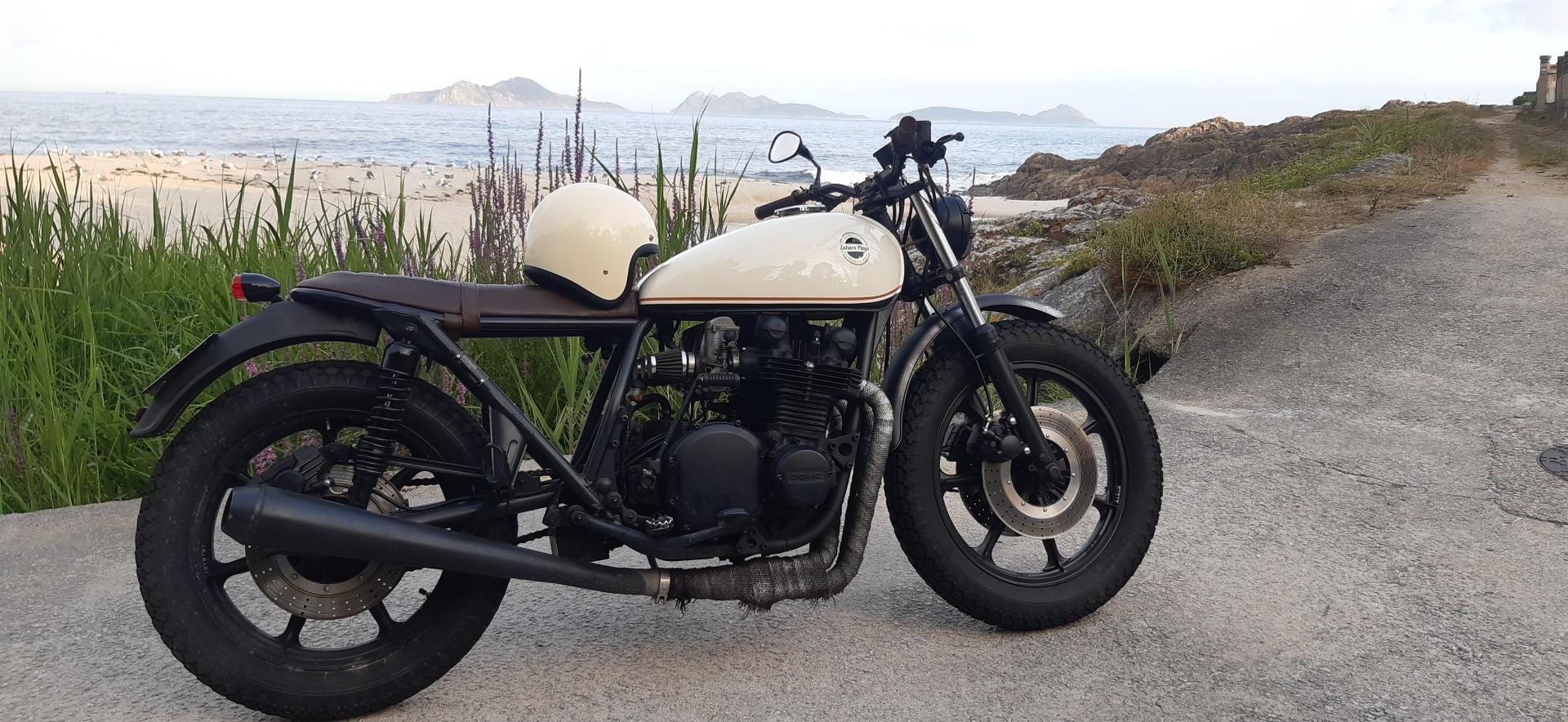 Foto 4 de Kawasaki Z1000 Custom