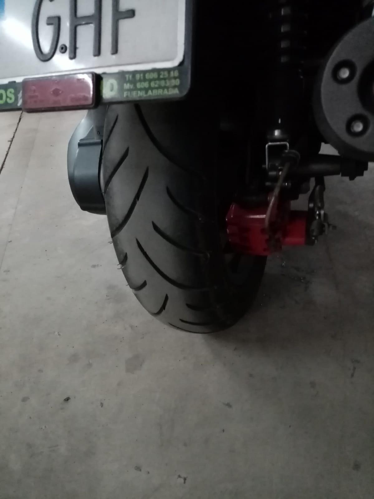 Foto de Cambio o vendo por 1500€,  moto por moto de 125cc