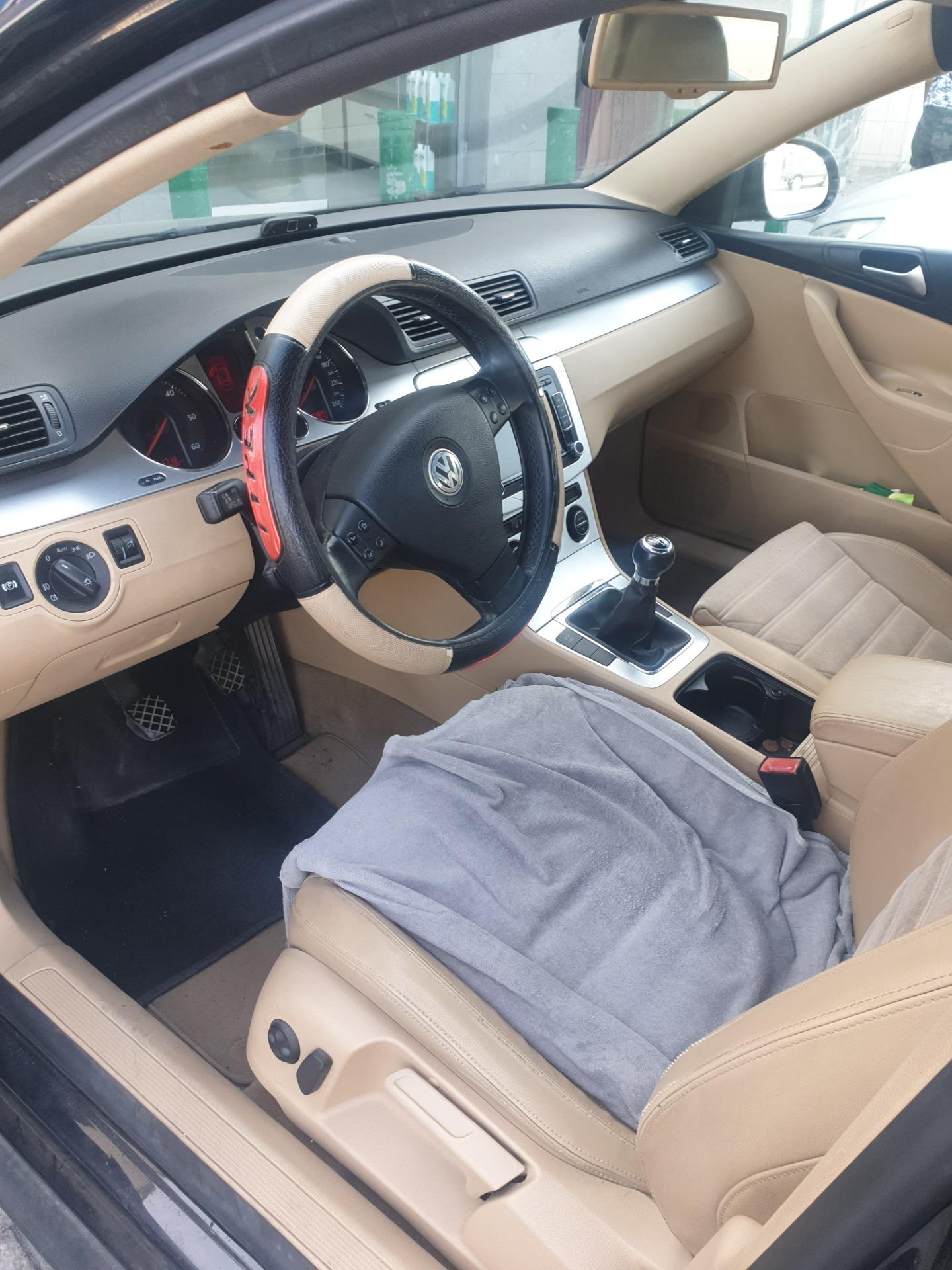 Foto 5 de Por coche más pequeño 