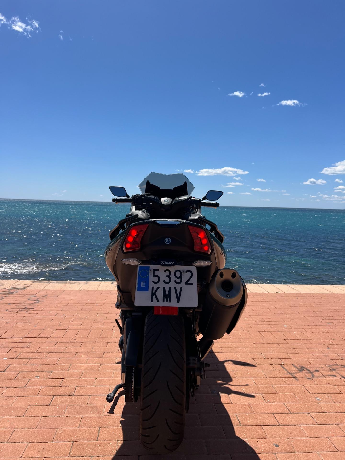 Foto 8 de Yamaha T-Max 530sx del 2018 34 mil km 