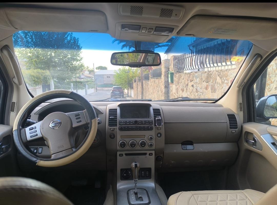 Foto 5 de Nissan Pathfinder r51 7 plazas 