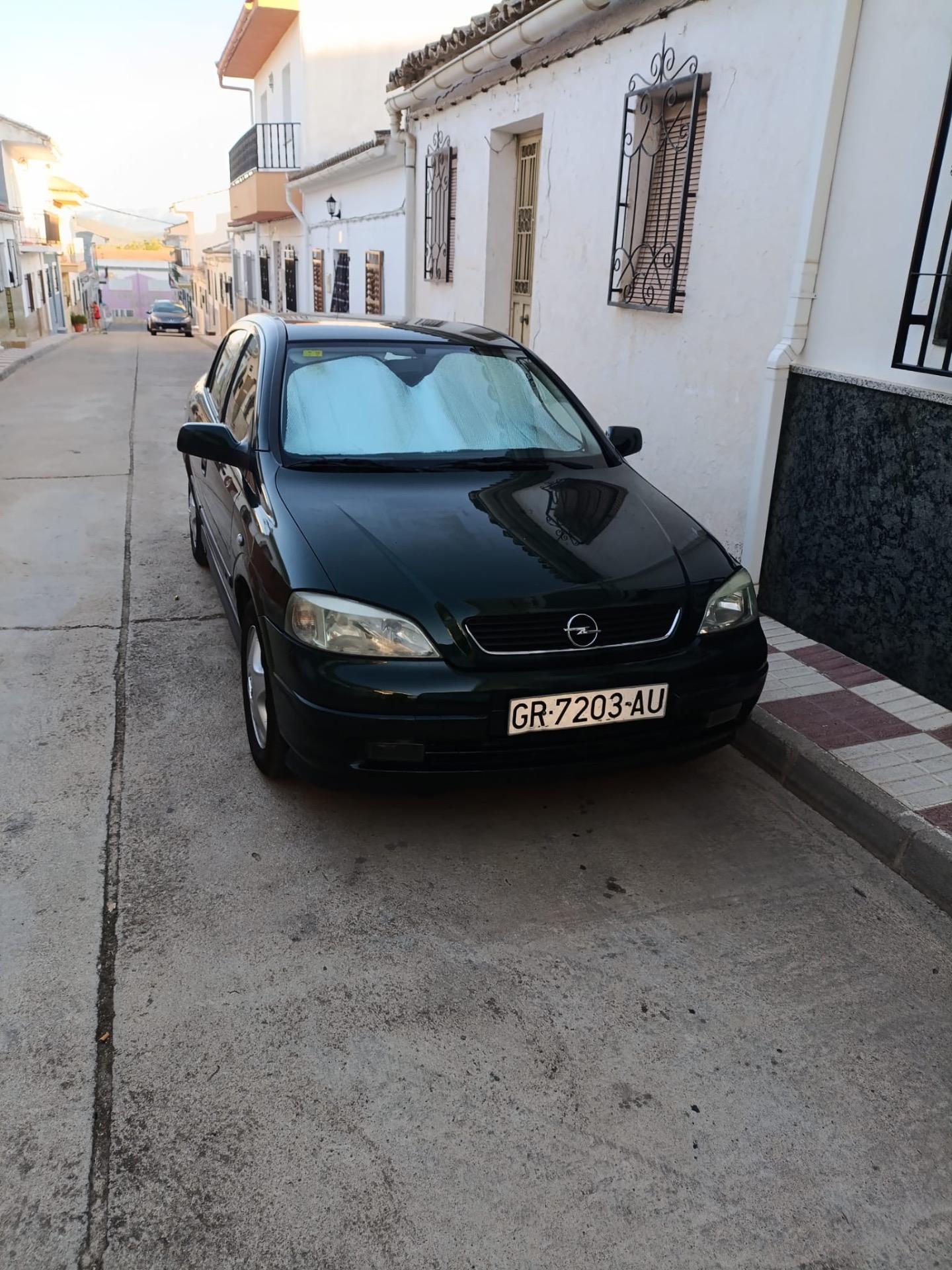 Foto 6 de Coche Opel Astra año 1999 es muy estado 