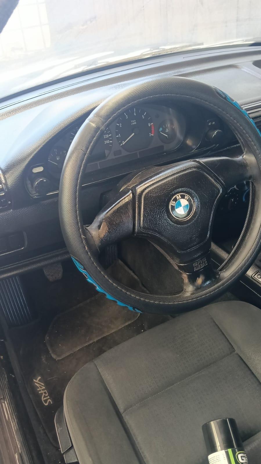 Foto 7 de bmw serie 3 E 36  EN PERFECTO ETAS TODOS RESTAURADO 