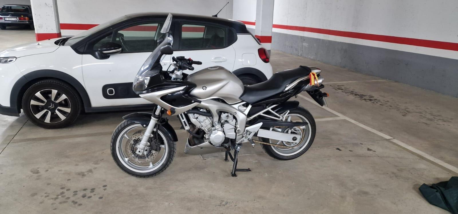 Foto 2 de Moto Yamaha fazer