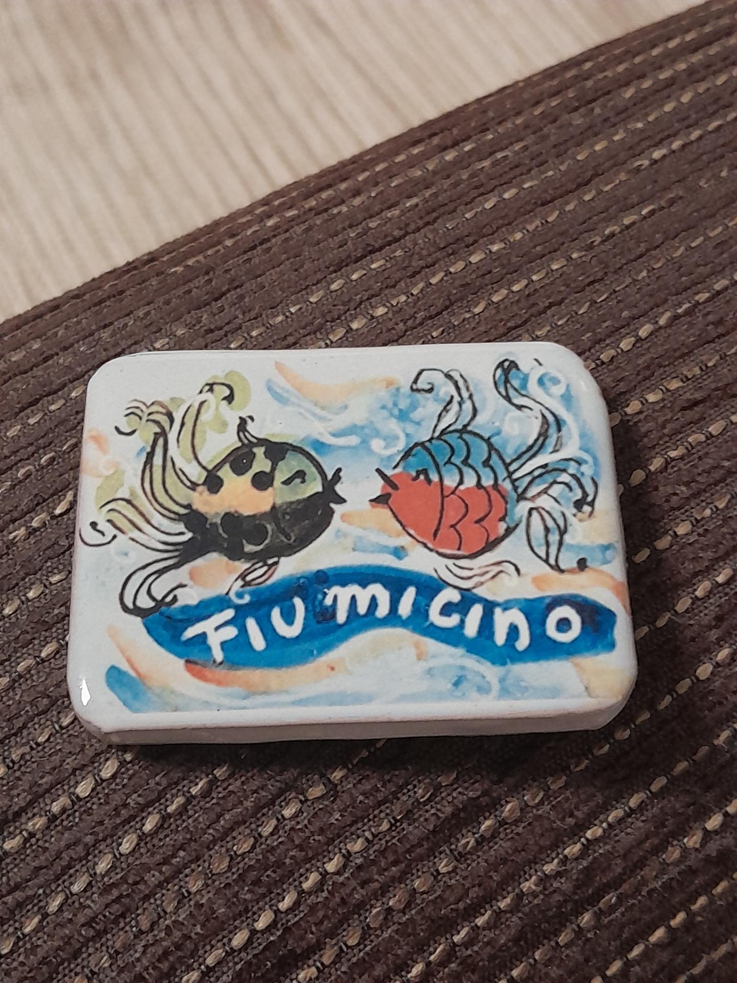 Foto 2 de Cositas con iman cajita antigua 