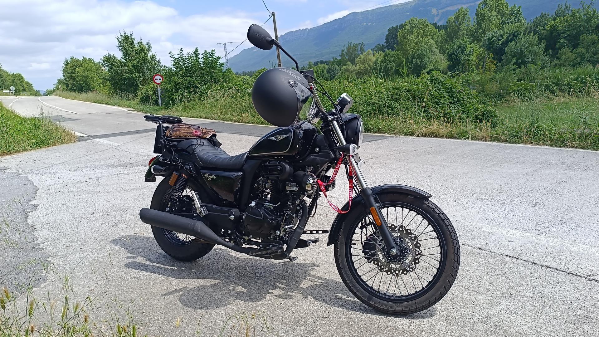 Foto 2 de Macbor Roadster 125cc