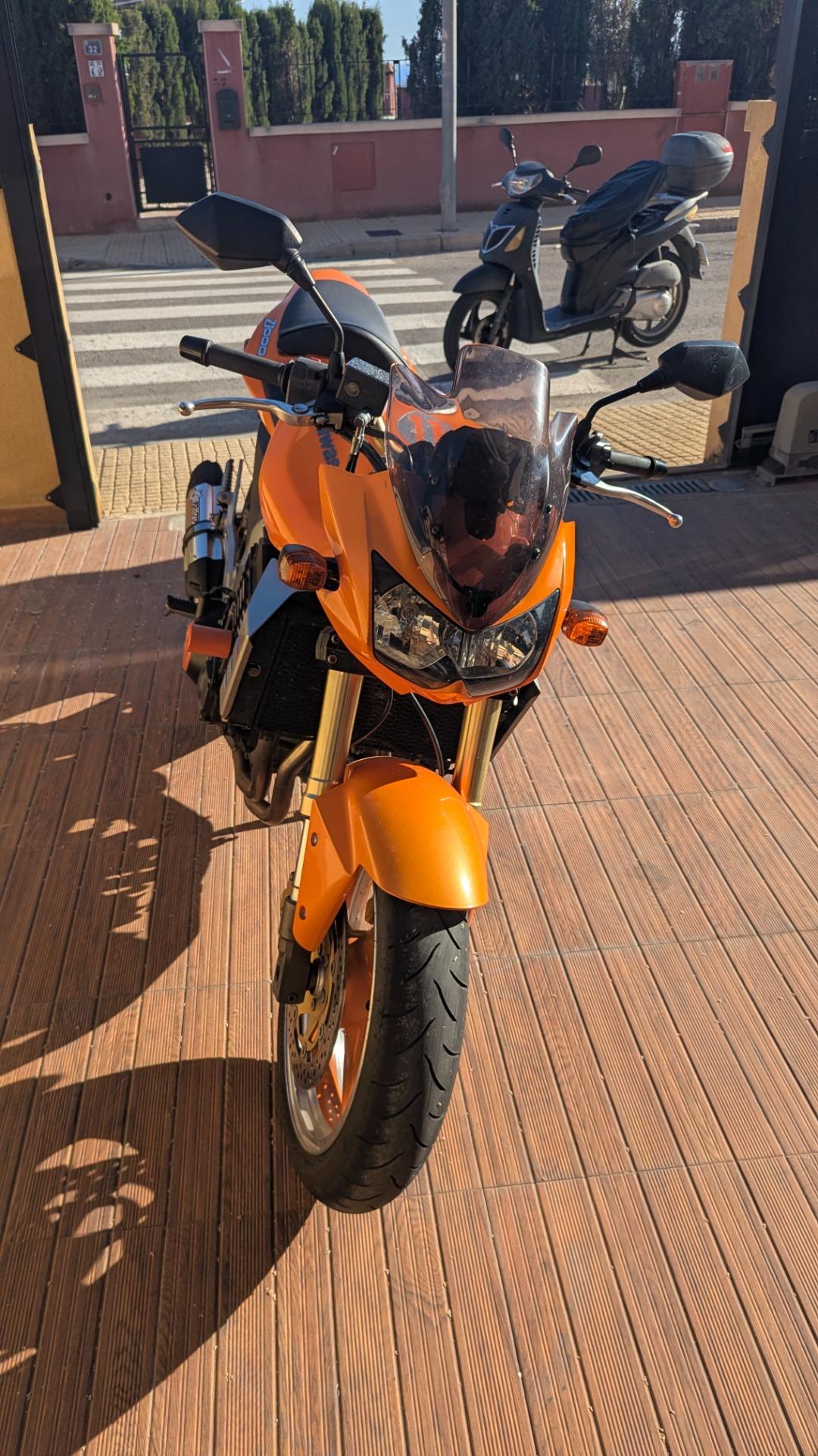Foto 4 de Kawasaki Z1000 