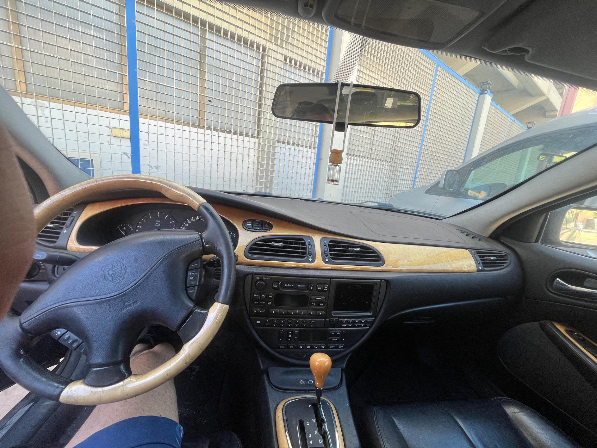 Foto 8 de jaguar s type 3.0 v6 3.0