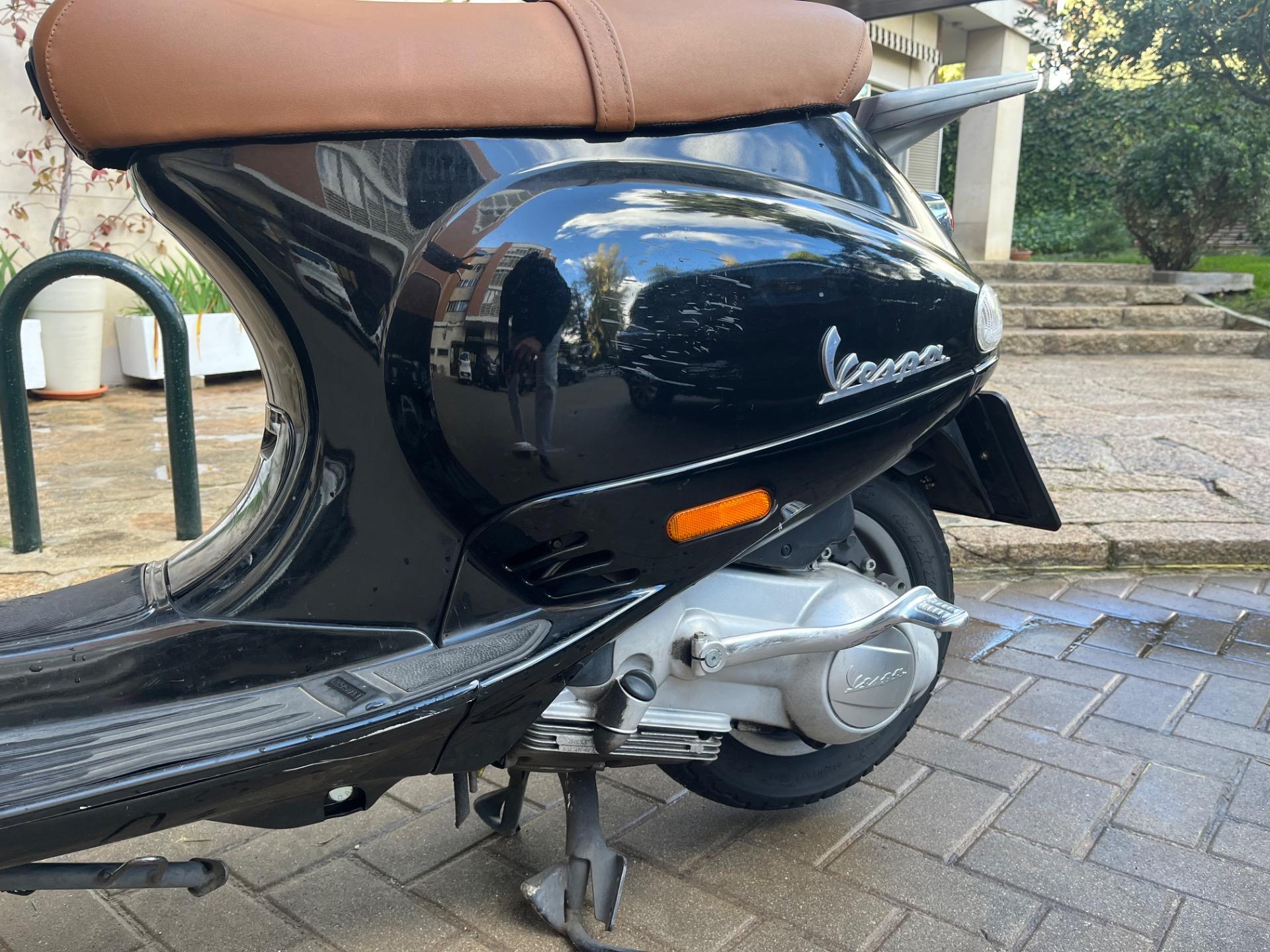 Foto 7 de Moto Vespa 125 ET4 